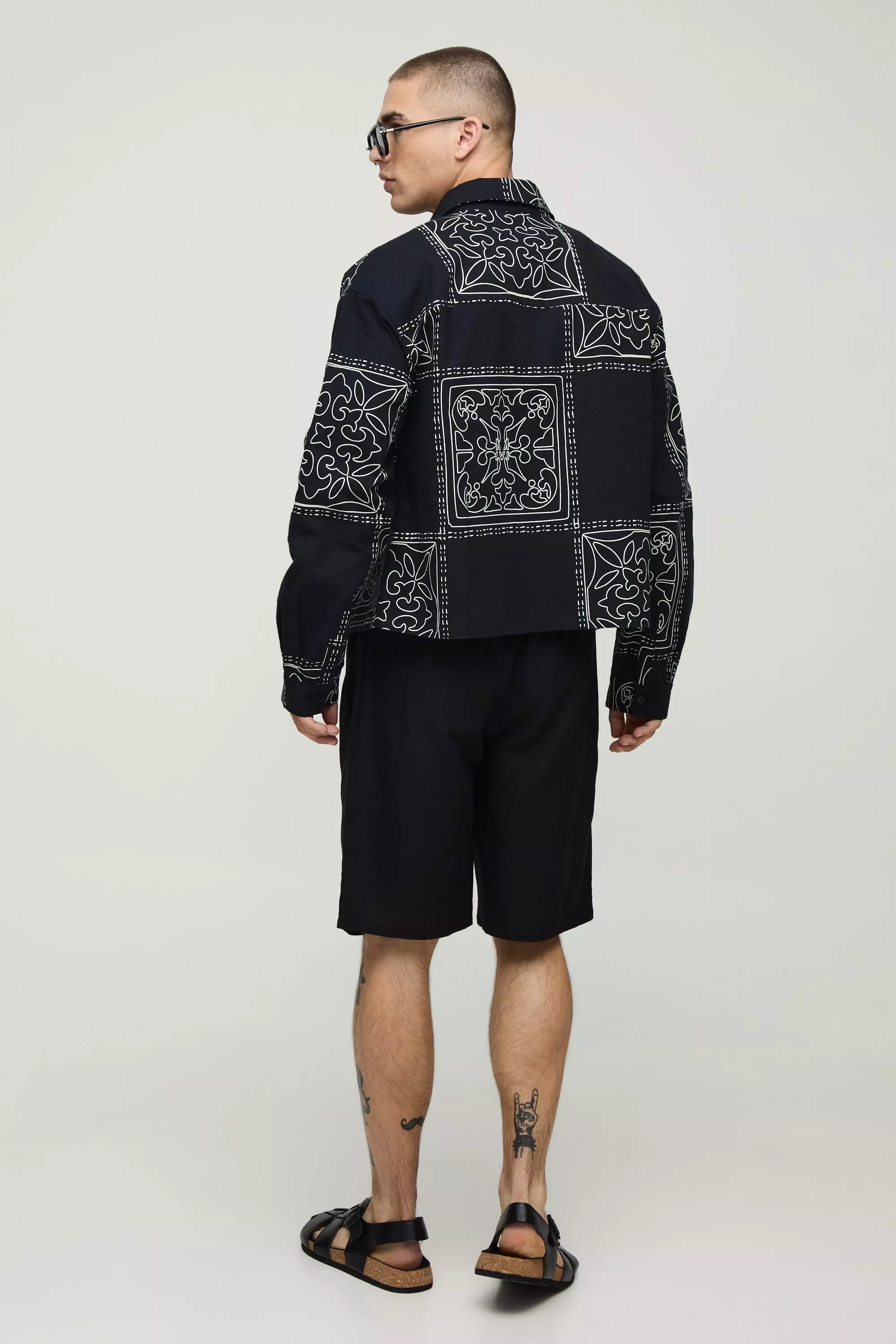 Black Oversized Boxy Linen Look Printed Collared Shirt alternative image