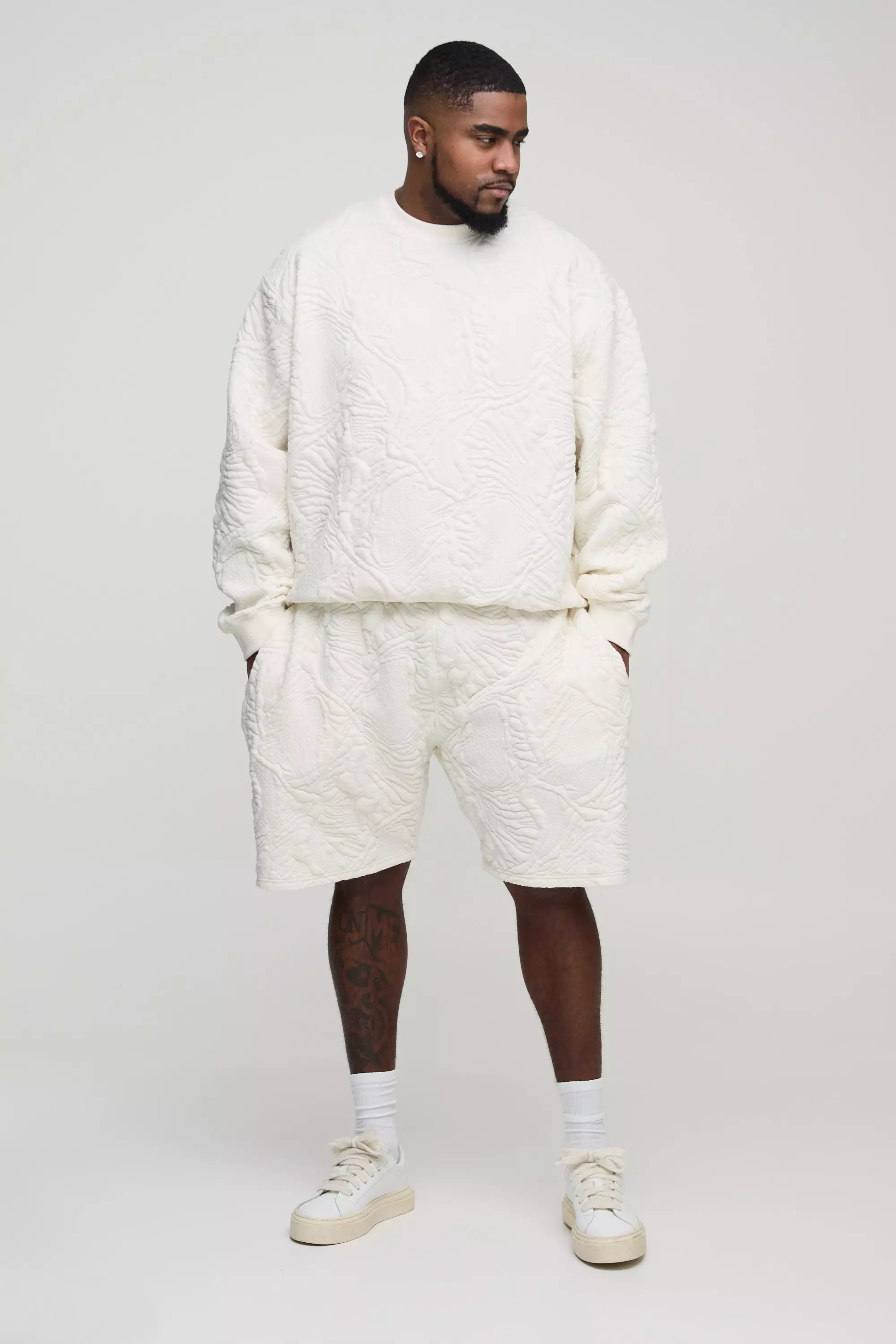 Ecru Plus Quilted Jacquard Sweat & Short Set alternative image