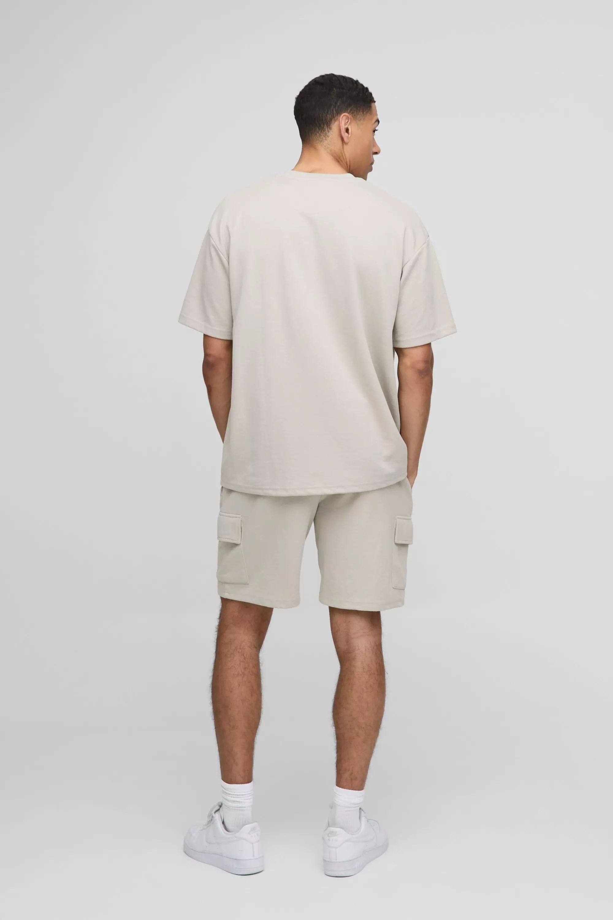【boohoo】MAN インターロックカーゴショーツ cmm08159_stone_xl?$