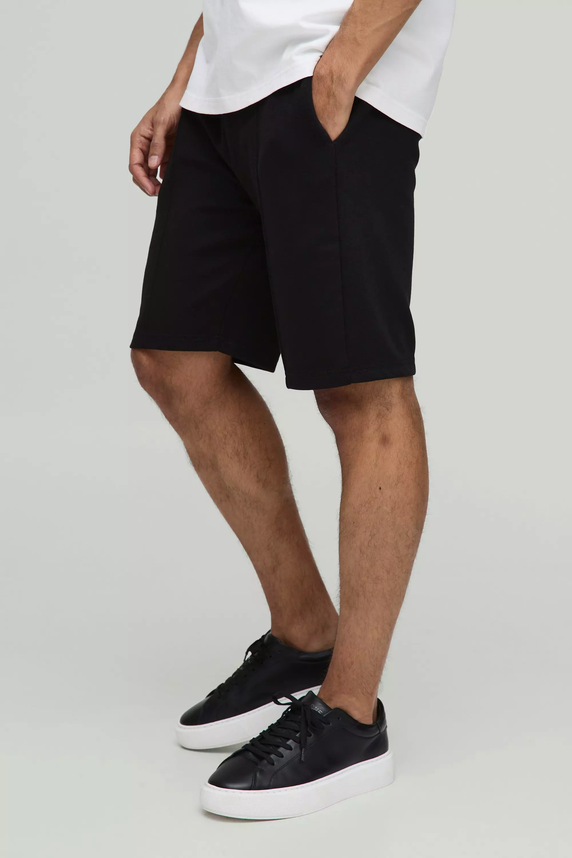 Black Slim Fit Interlock Smart Pintuck Short alternative image