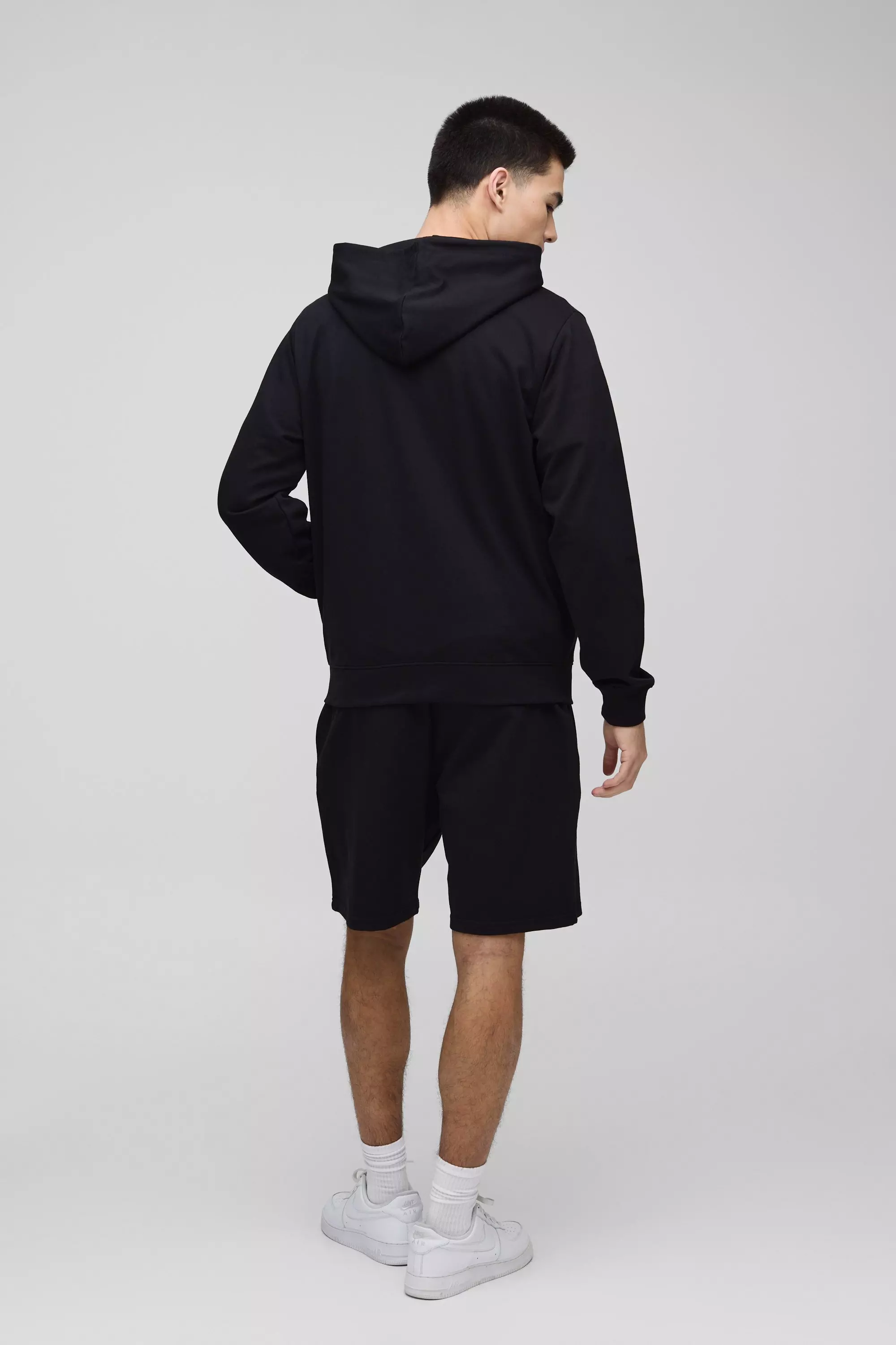 Lightweight Basic Regular Fit Zip Through Hoodie | boohooMAN UK