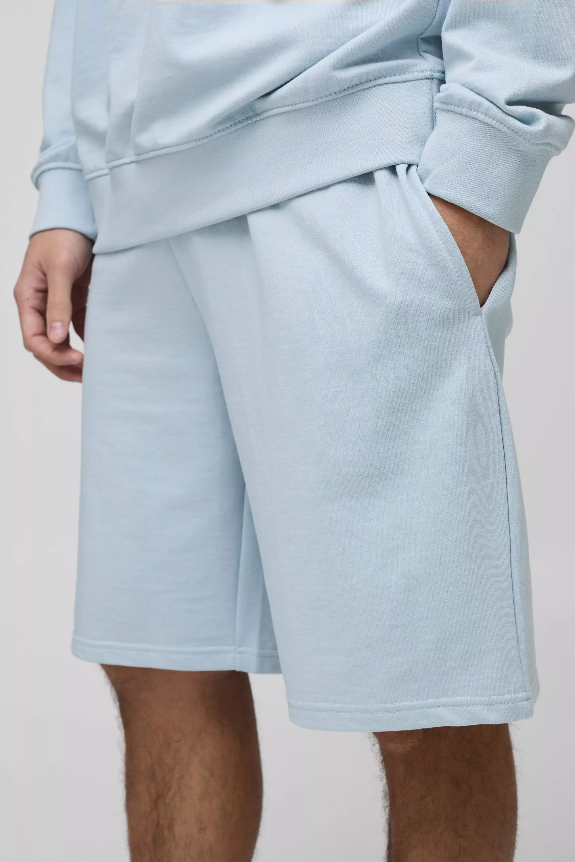 Mittellange Oversize Basic Shorts, Sky blue alternatives Bild