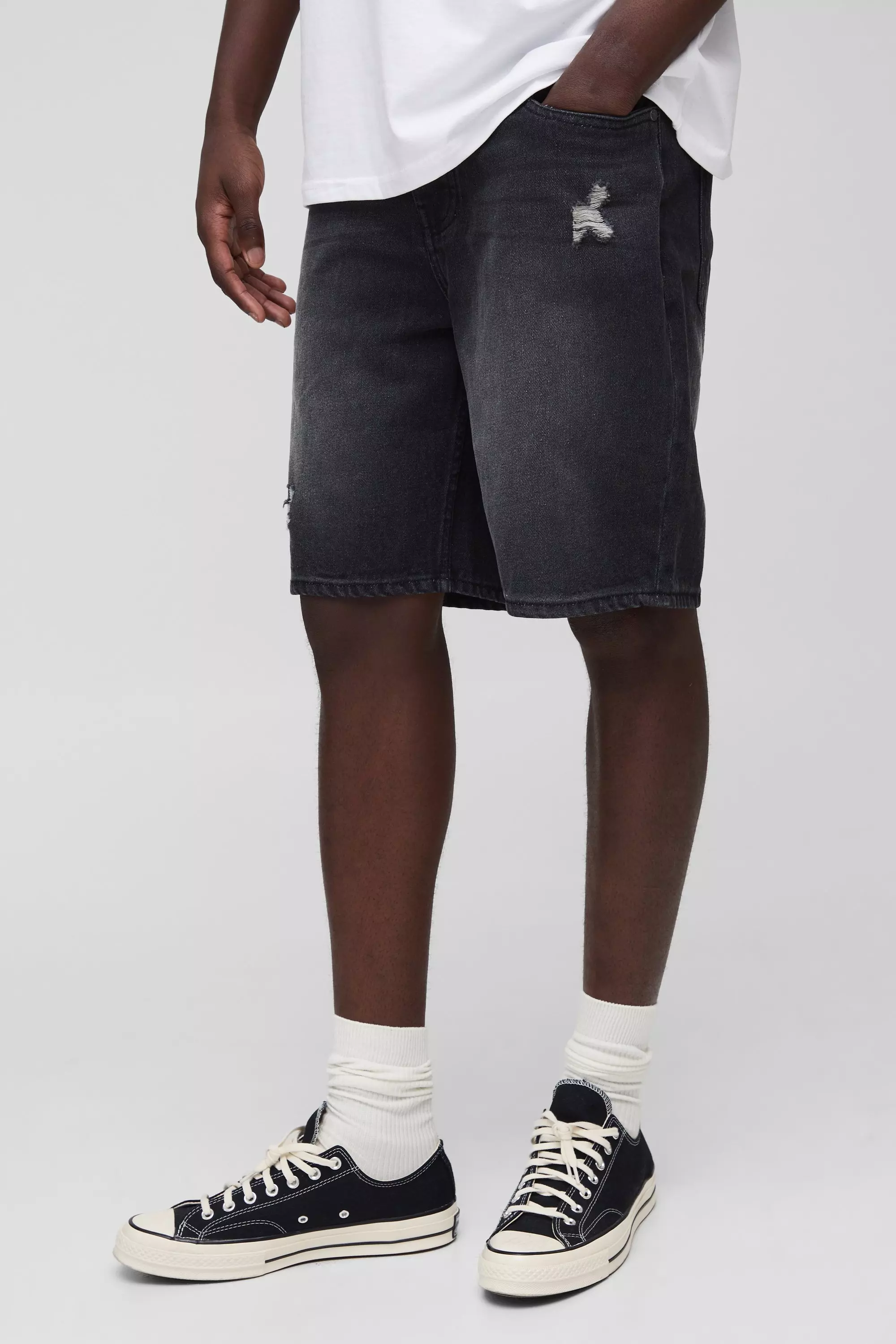 Relaxed Washed Black Tribal Applique Jean Shorts Washed black