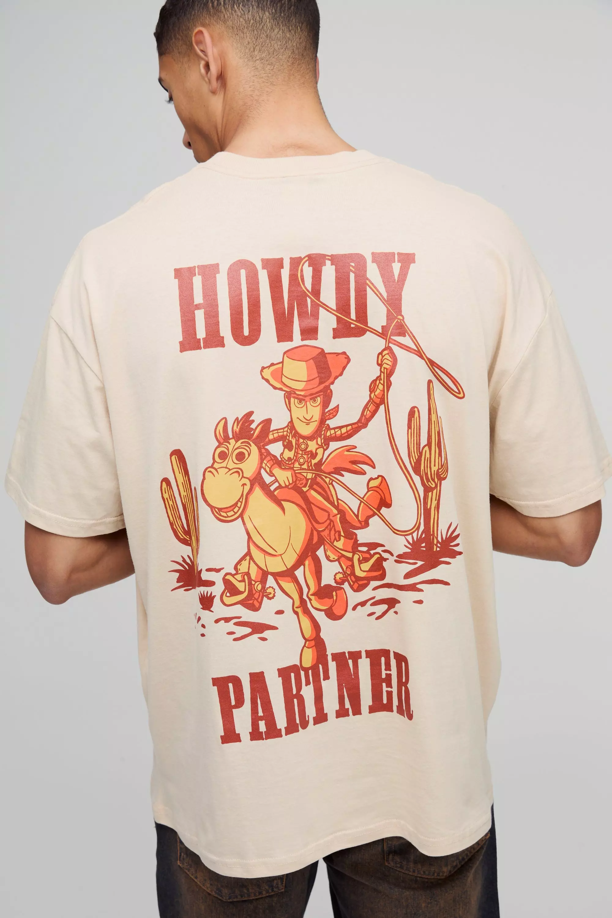 Oversized Disney Toy Story Howdy License T-Shirt Sand