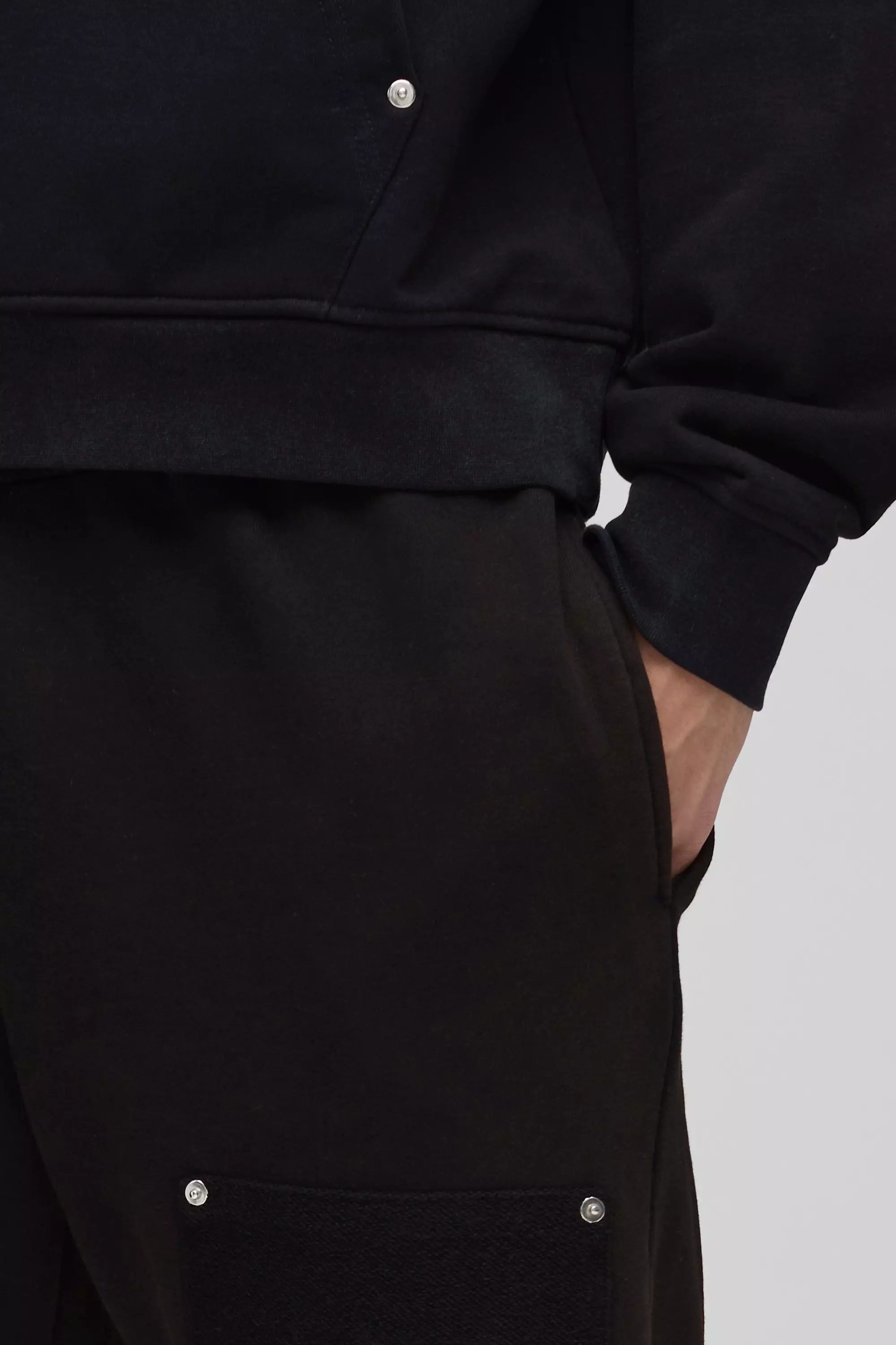 Jogginghose mit geradem Bein, Black alternatives Bild