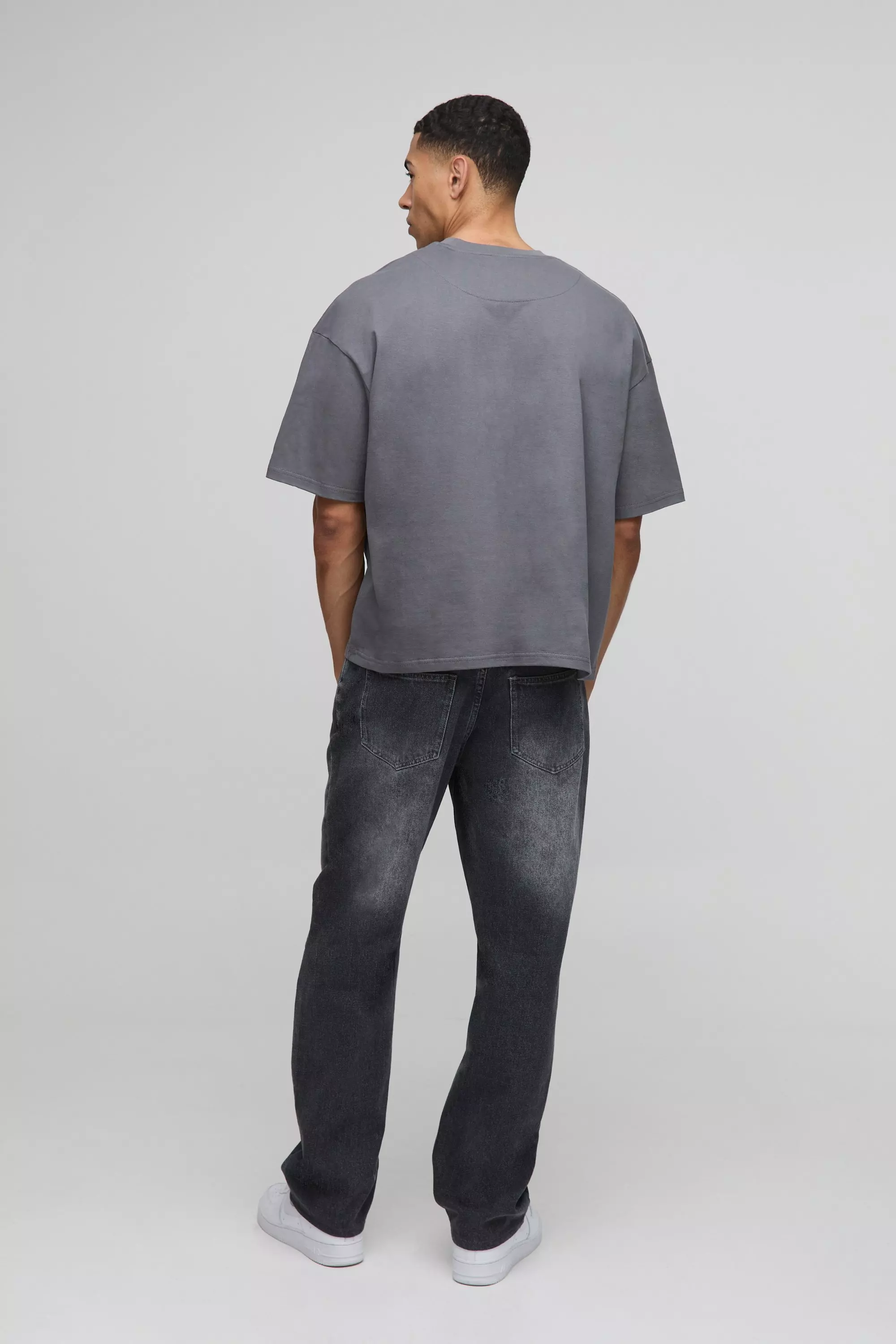 Oversized Boxy Carpenter Heavyweight T-Shirt | boohooMAN USA