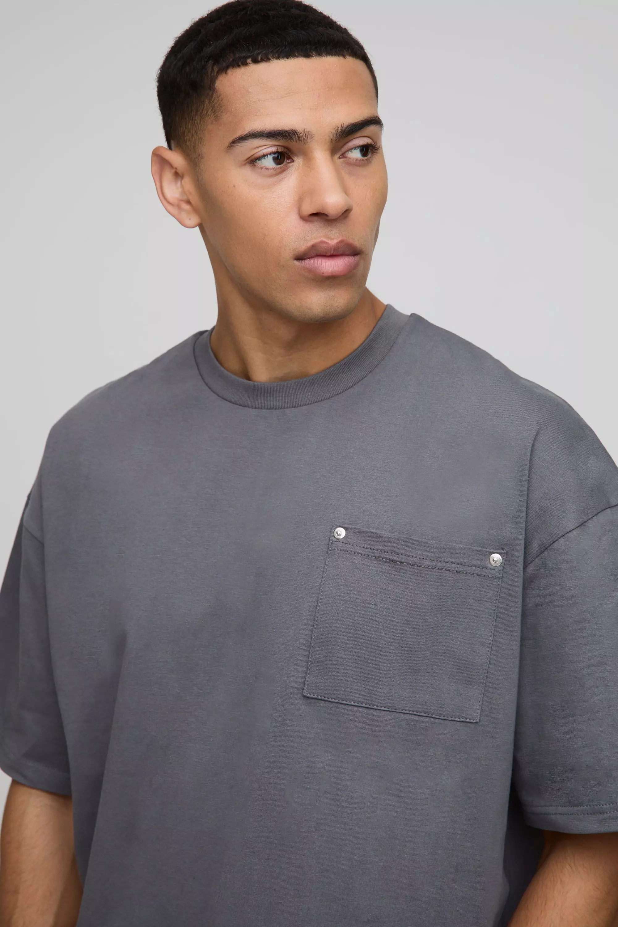 Oversized Boxy Carpenter Heavyweight T-Shirt | boohooMAN USA