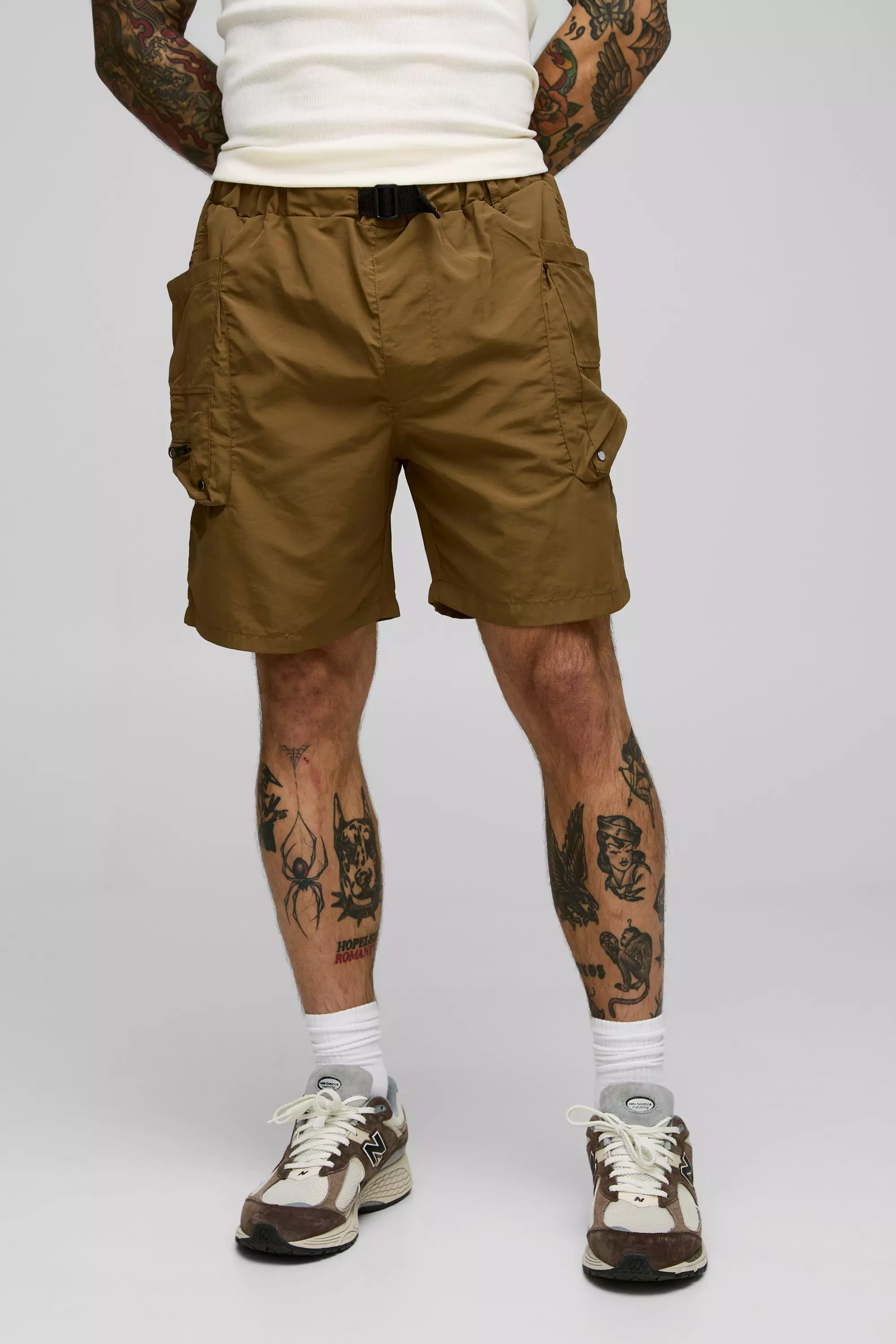 Khaki Elasticated Waist Relaxed Crinkle Nylon Cargo Shorts alternative image