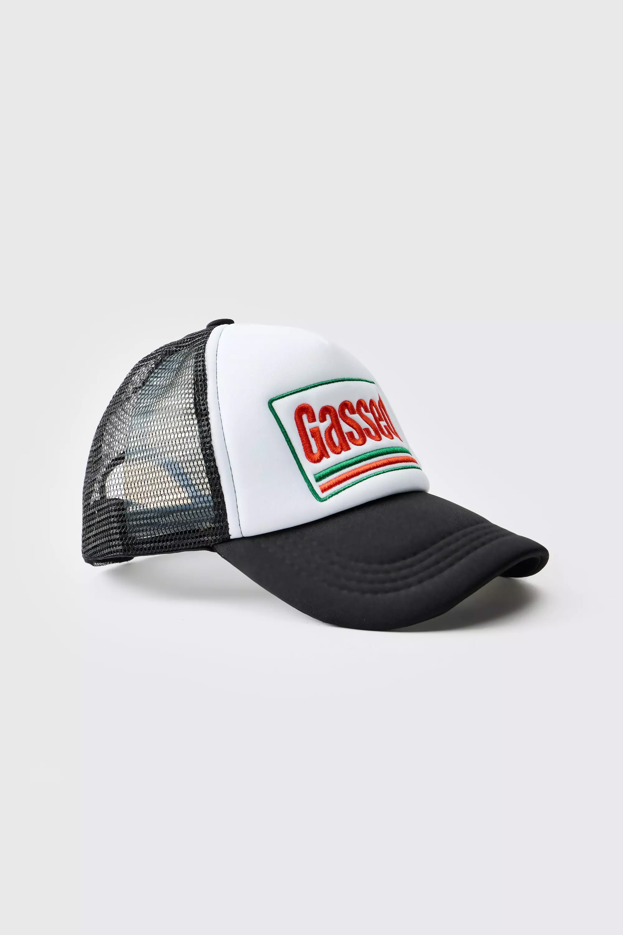 White Gassed Trucker Pet Met Print alternatieve afbeelding