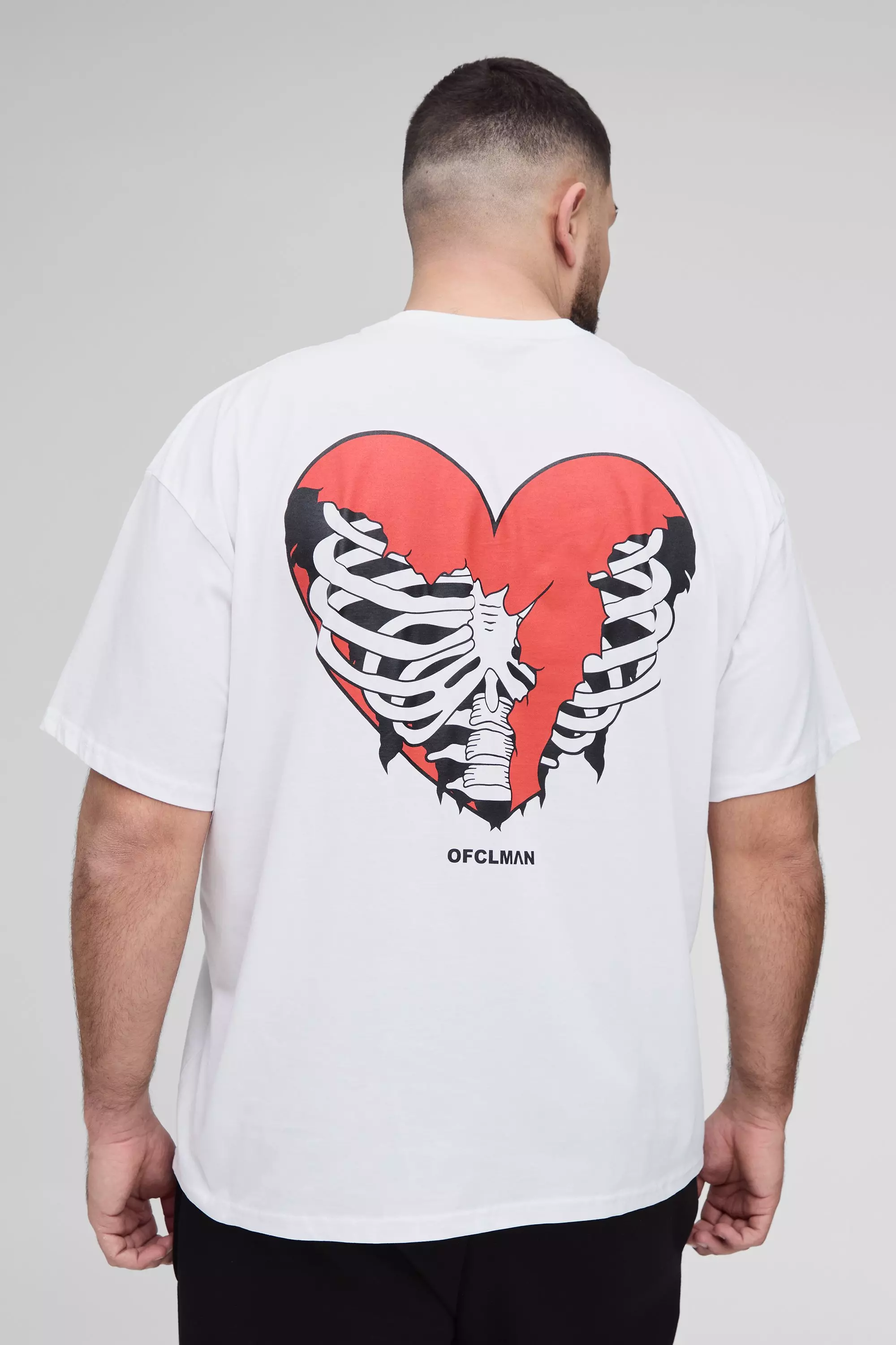 White Plus Oversized Skeleton Heart Graphic T-Shirt alternative image