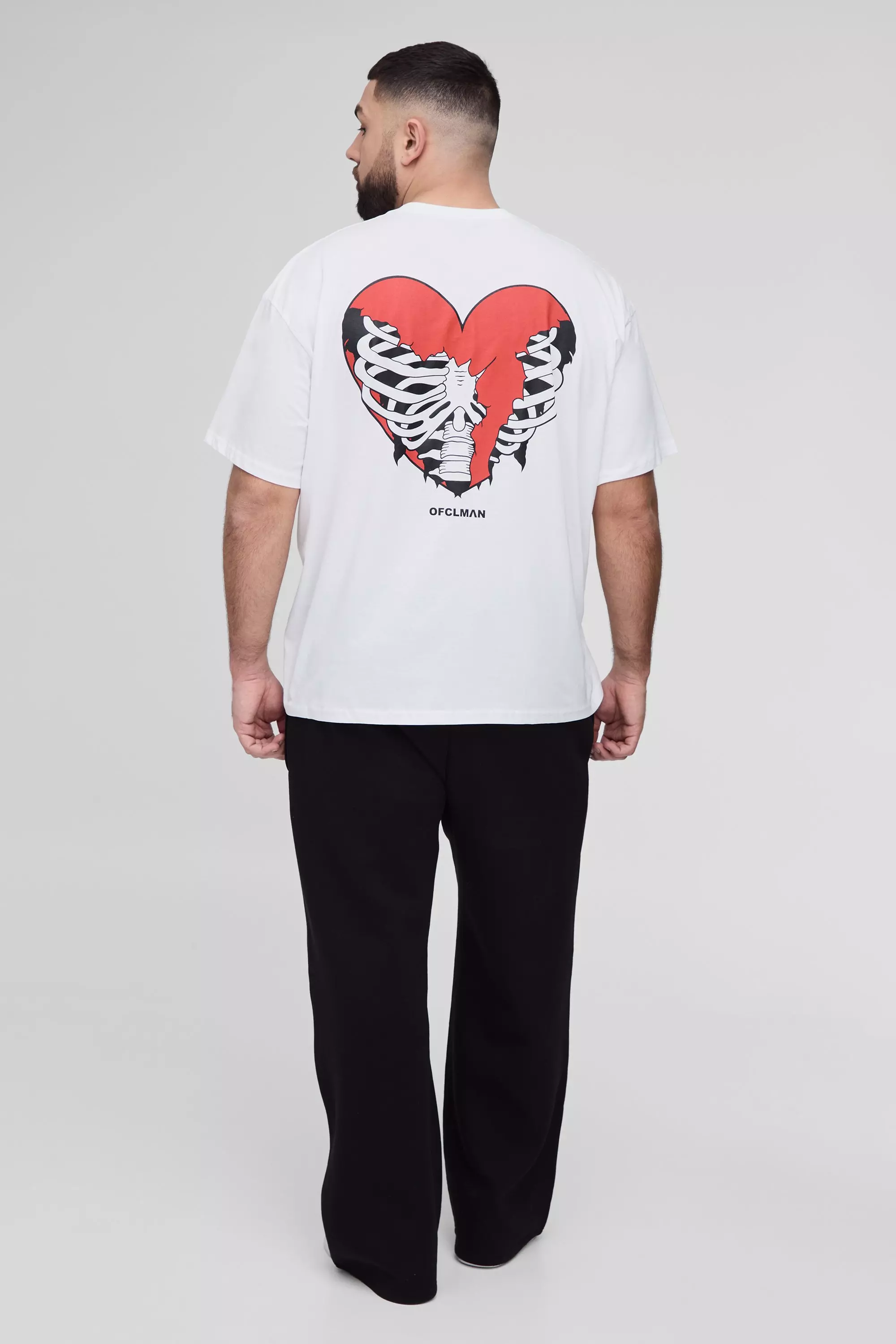 White Plus Oversized Skeleton Heart Graphic T-Shirt alternative image