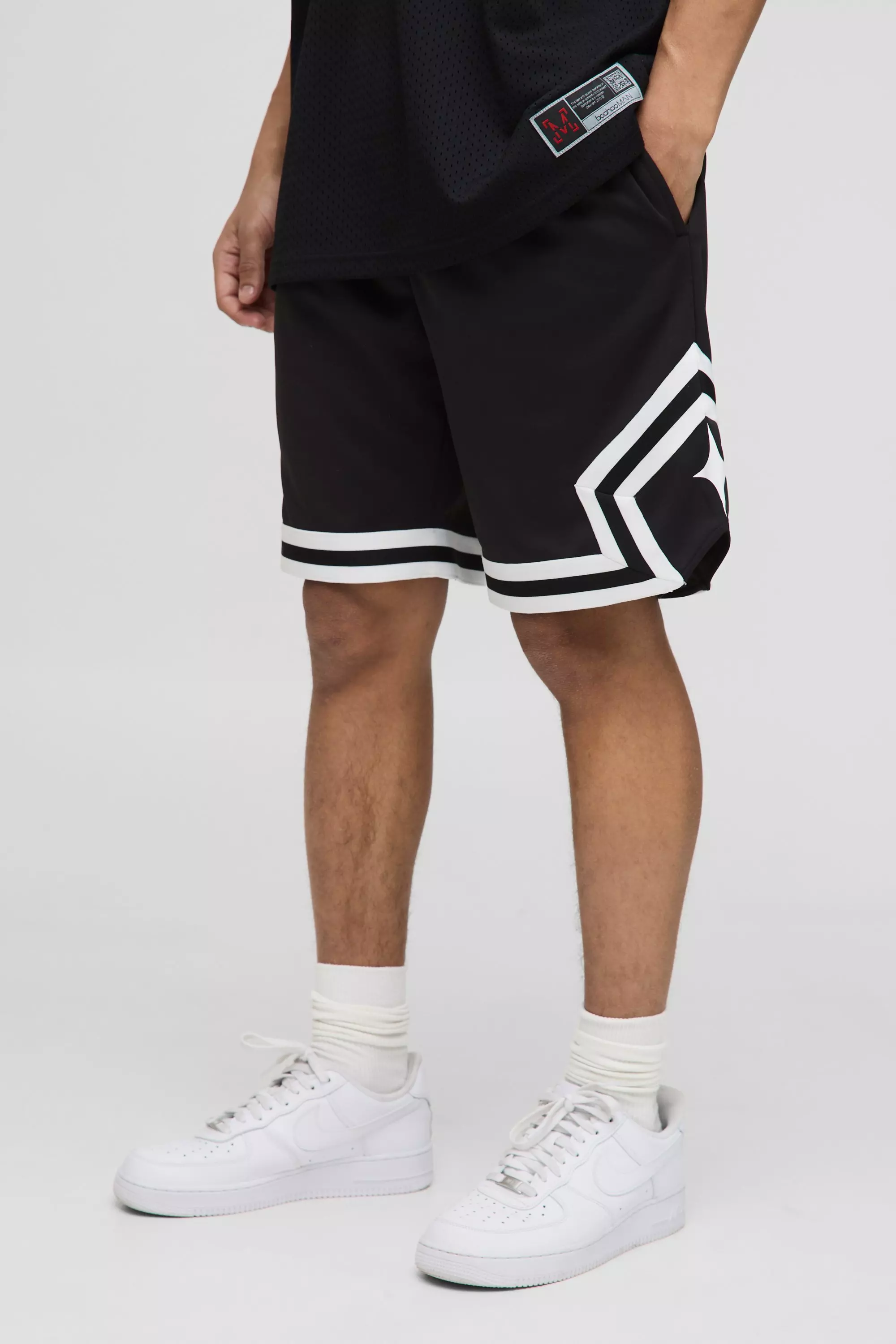 Black Mid Length Tape Detail Basketball Shorts alternative image