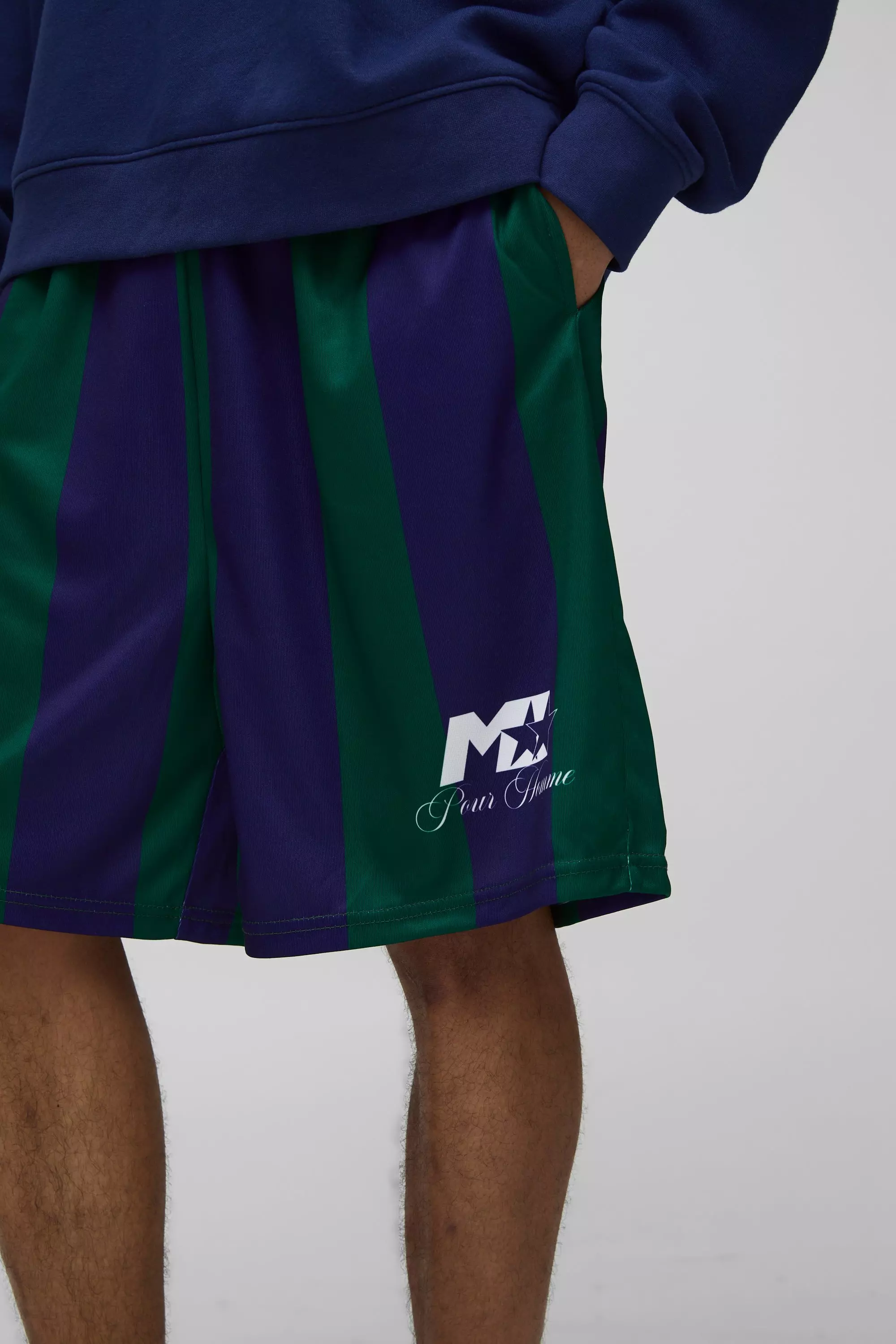 Short de sport mi-long à rayures, Green autre image