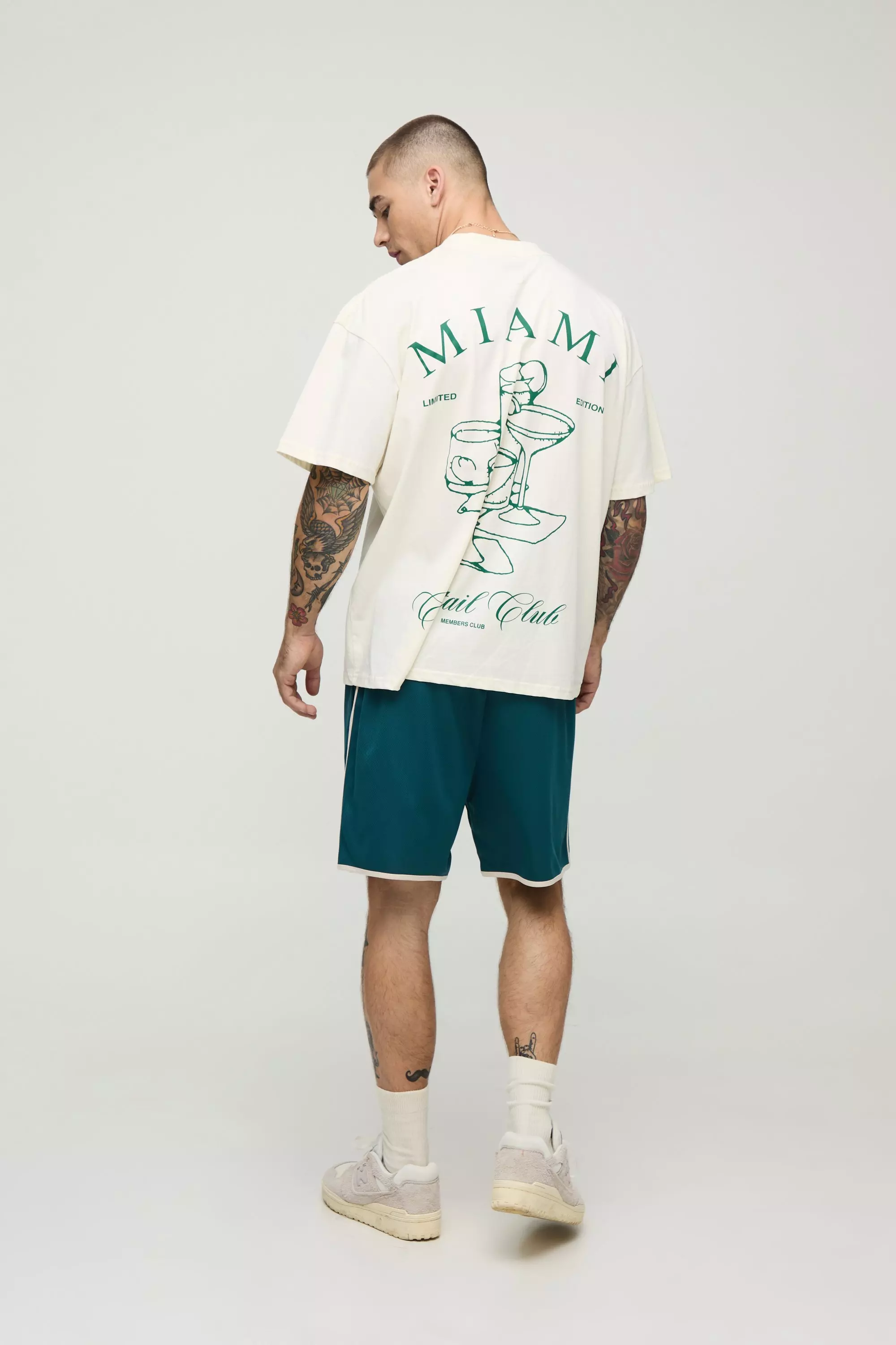 Green Oversized Man Racing Dropped Crotch Mesh Shorts alternative image