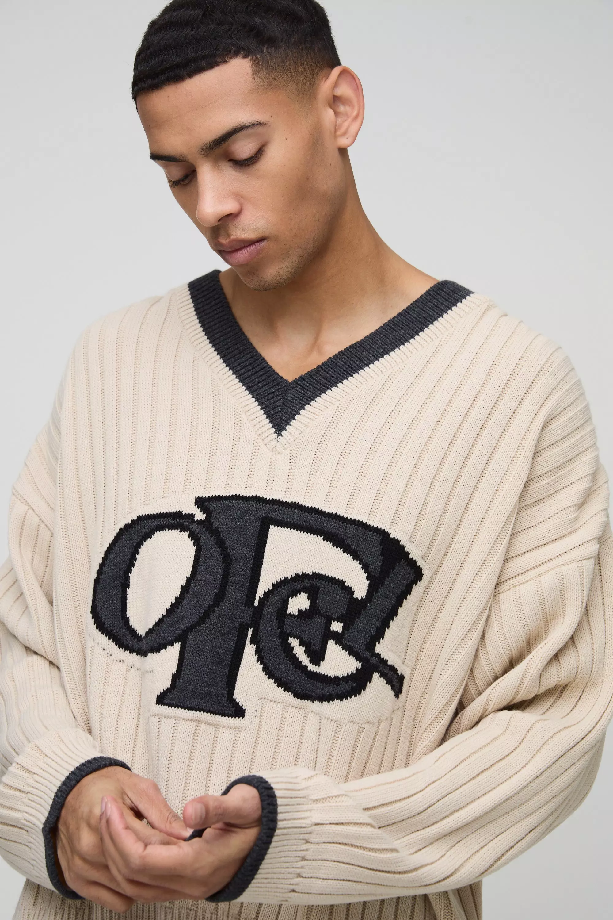 Ecru Boxy Ofcl V Neck Knitted Jumper alternative image
