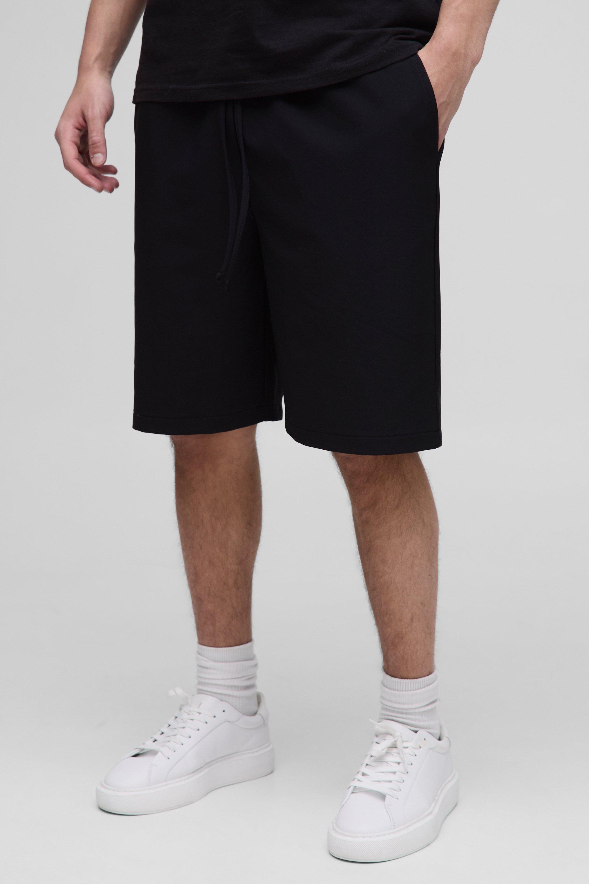 Elasticated Waist Relaxed Technical Stretch Shorts | boohooMAN