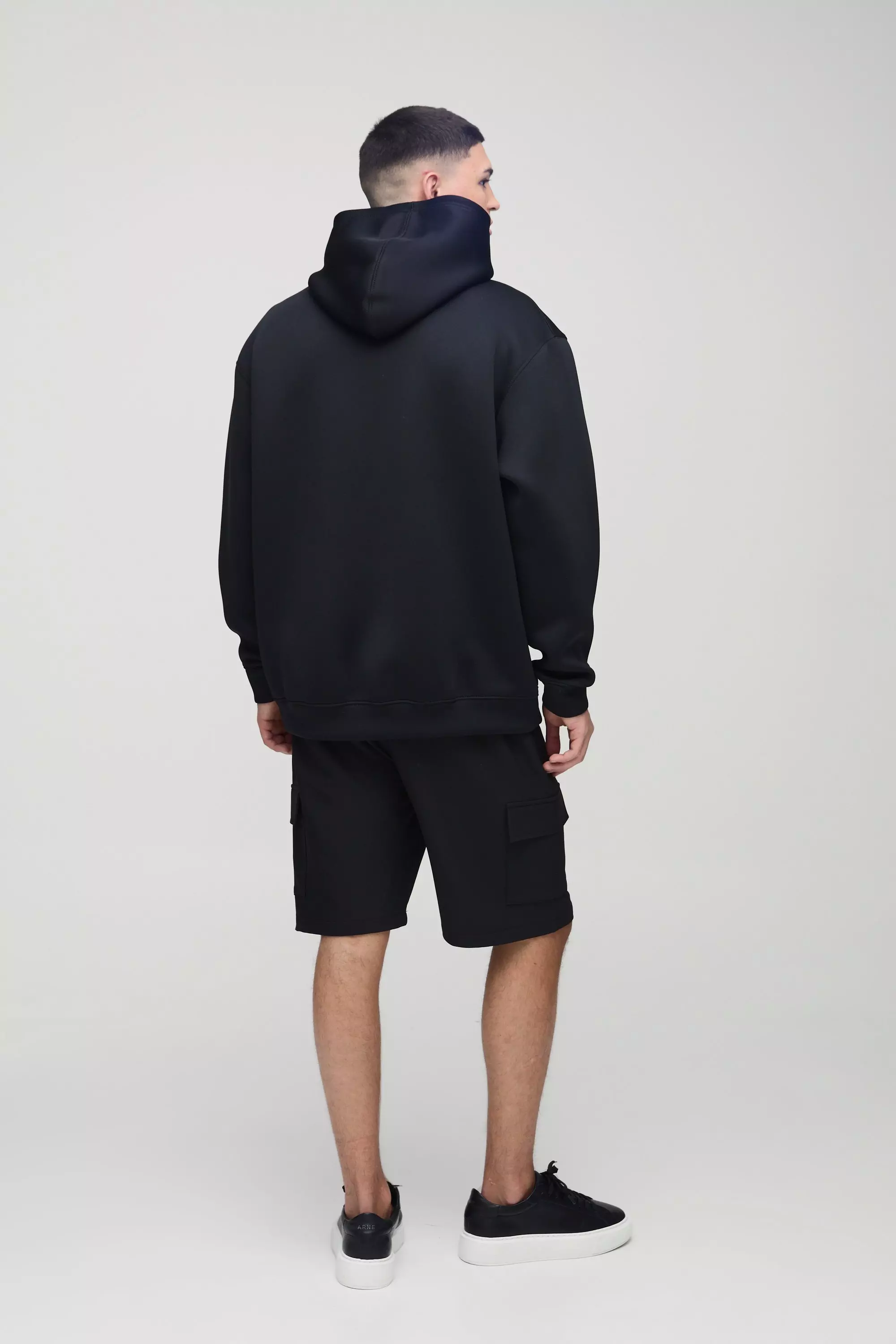Lockere Stretch Cargo-Shorts mit elastischem Bund, Black alternatives Bild