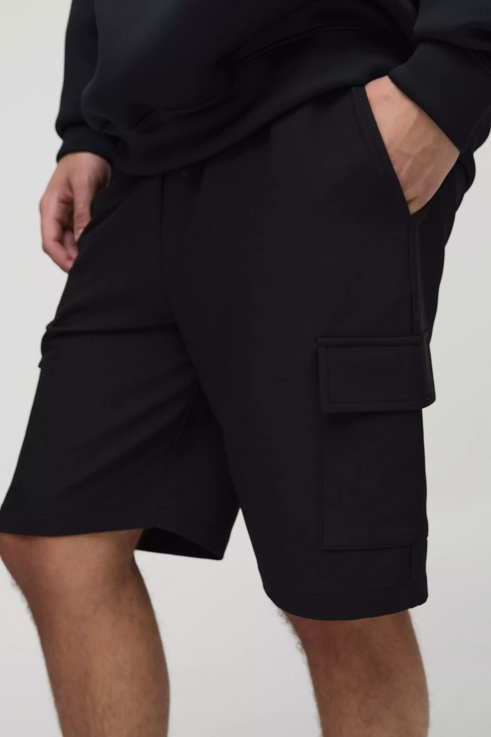Lockere Stretch Cargo-Shorts mit elastischem Bund, Black alternatives Bild