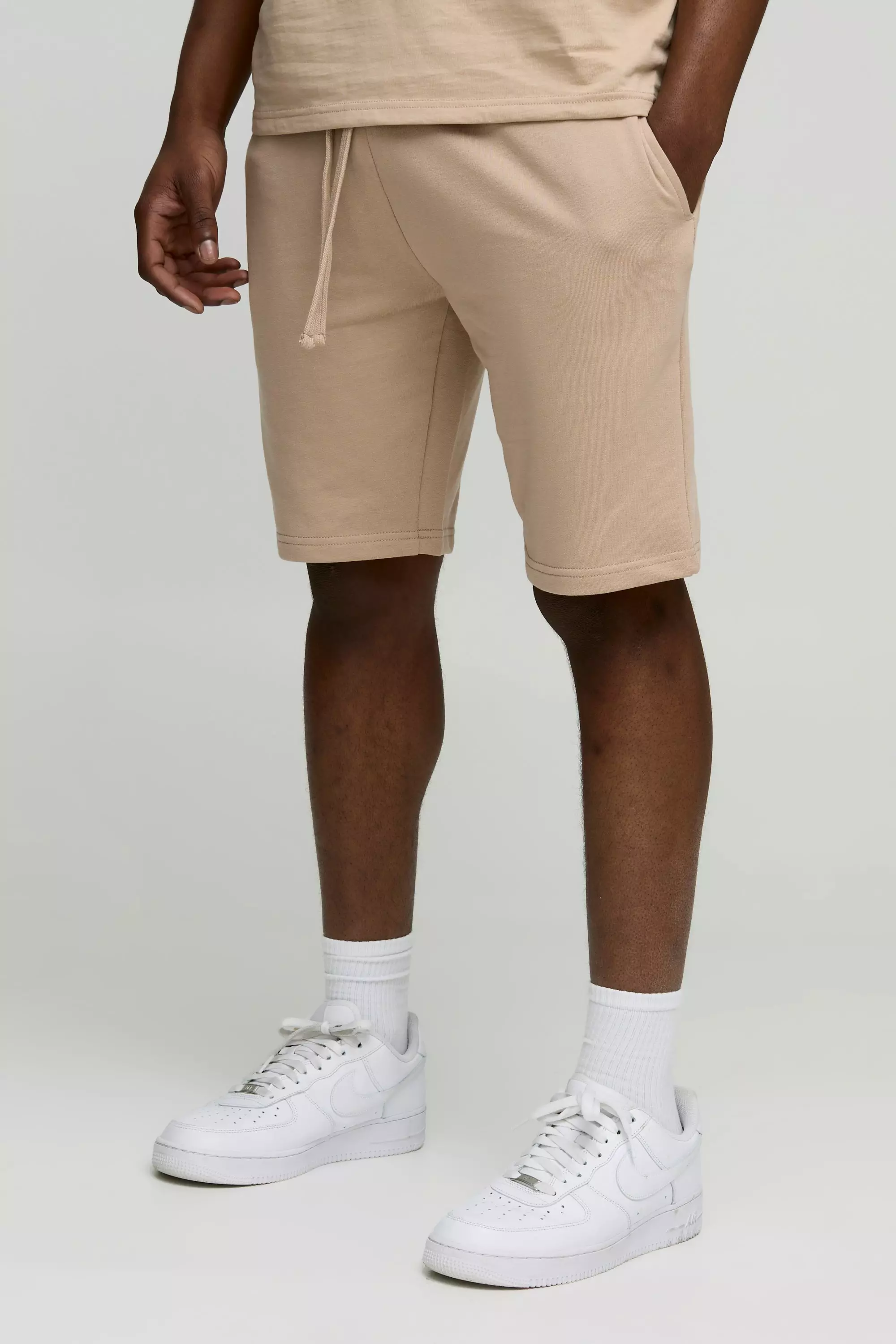 Mocha 260GSM Loopback Basic Slim Fit Mid Length Shorts alternative image