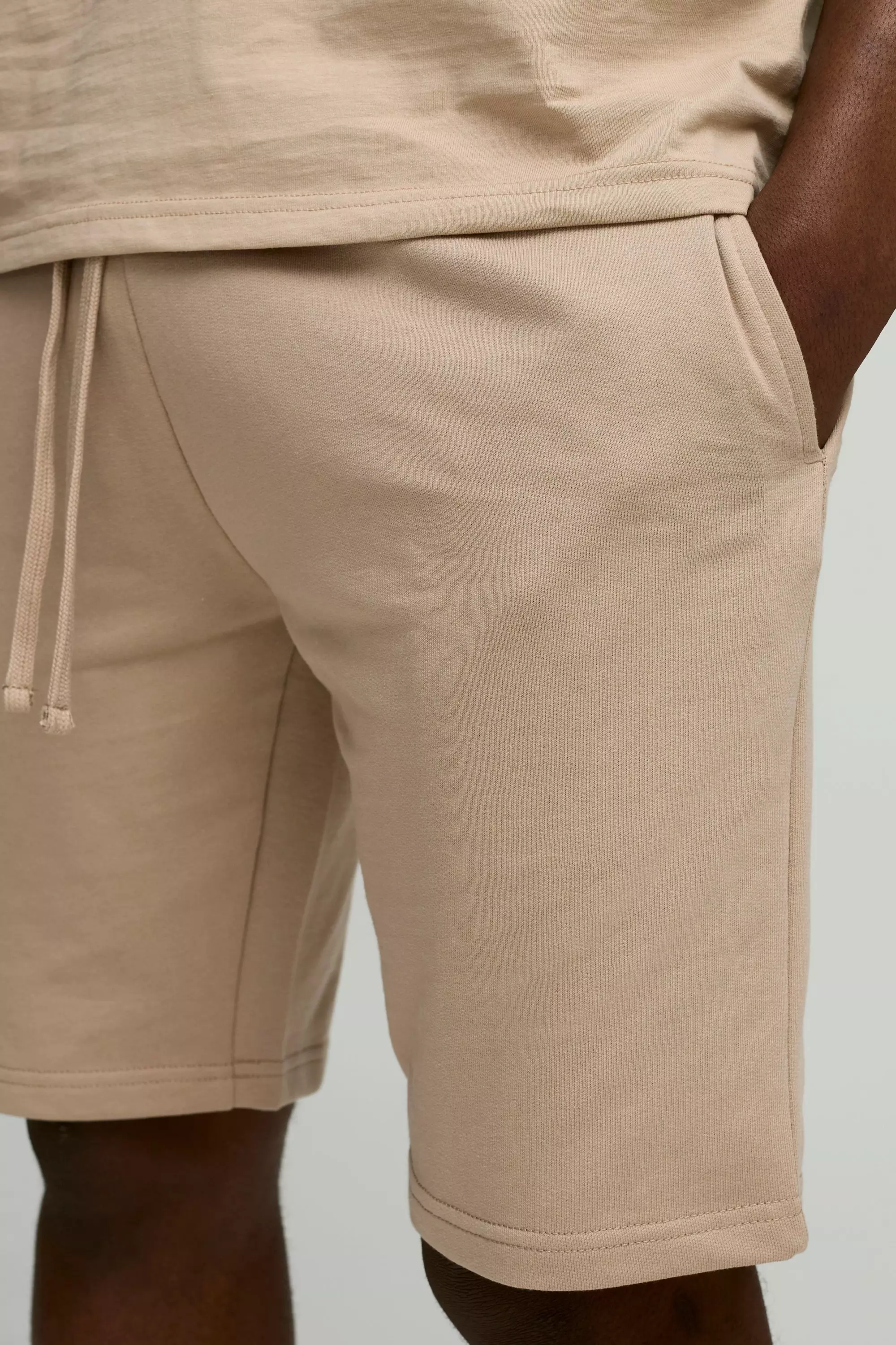 Mocha 260GSM Loopback Basic Slim Fit Mid Length Shorts alternative image