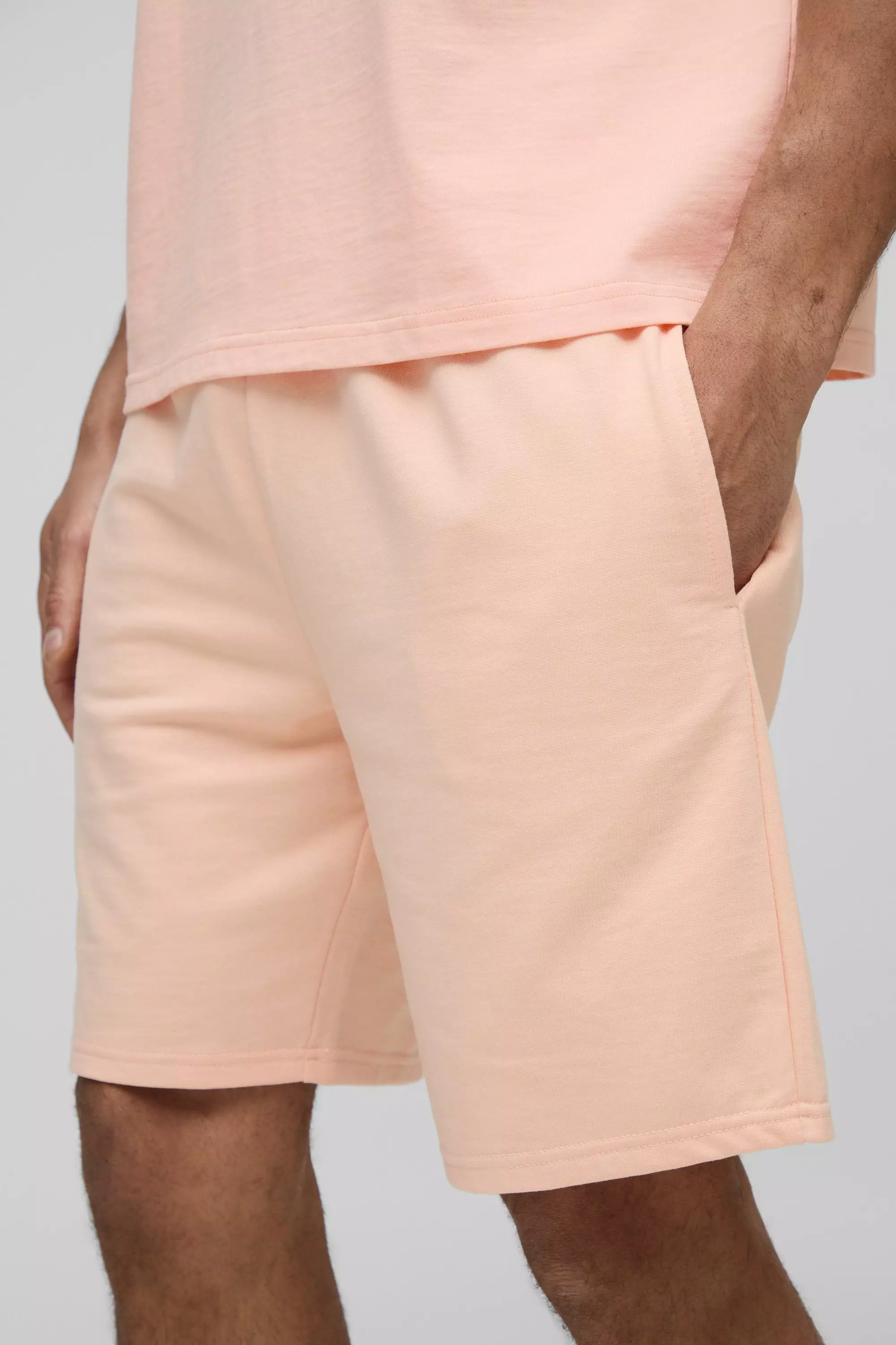 Short large mi-long basique, Peach autre image