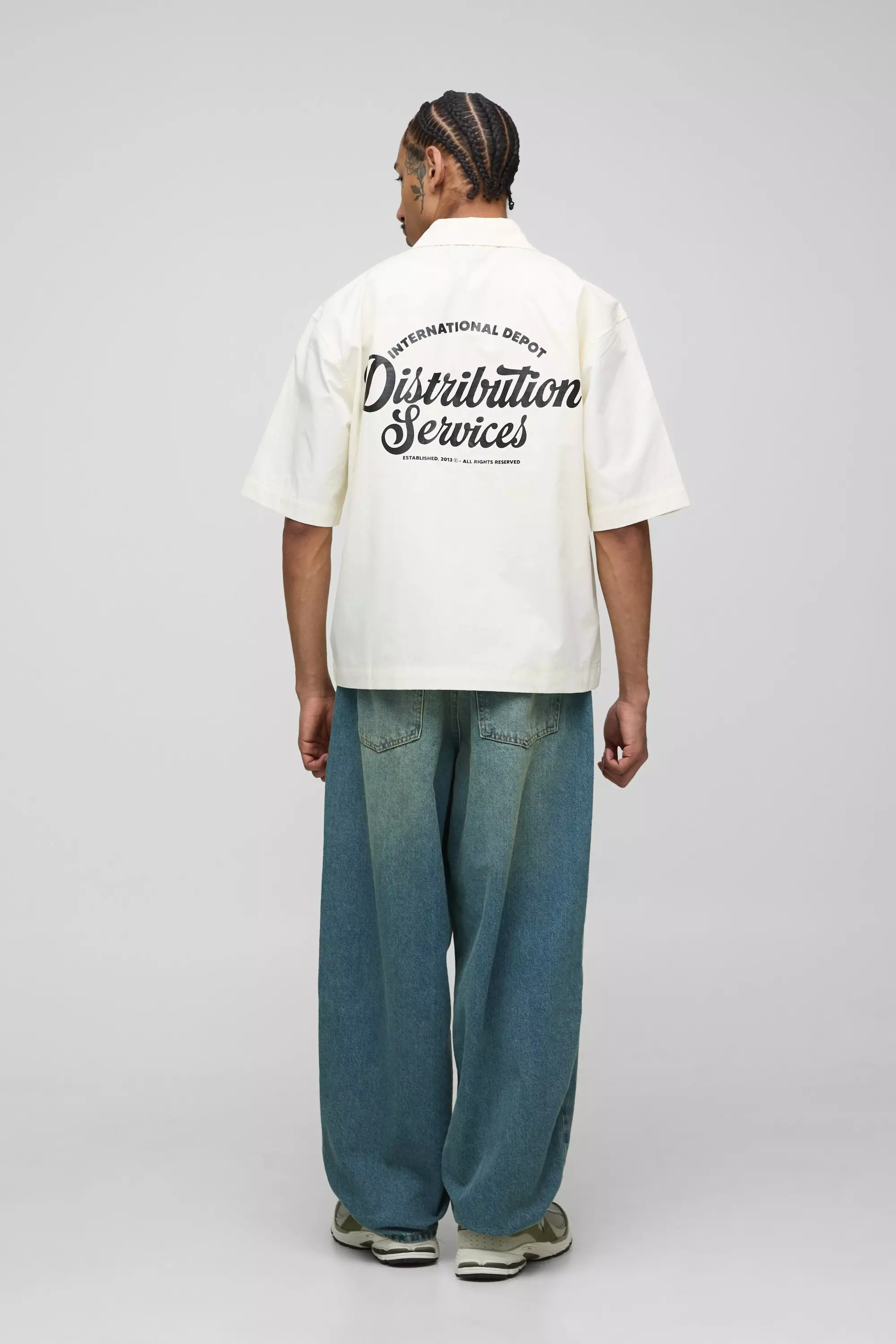 Balloon Fit Antique Tinted Rope Belt Jeans | boohooMAN USA
