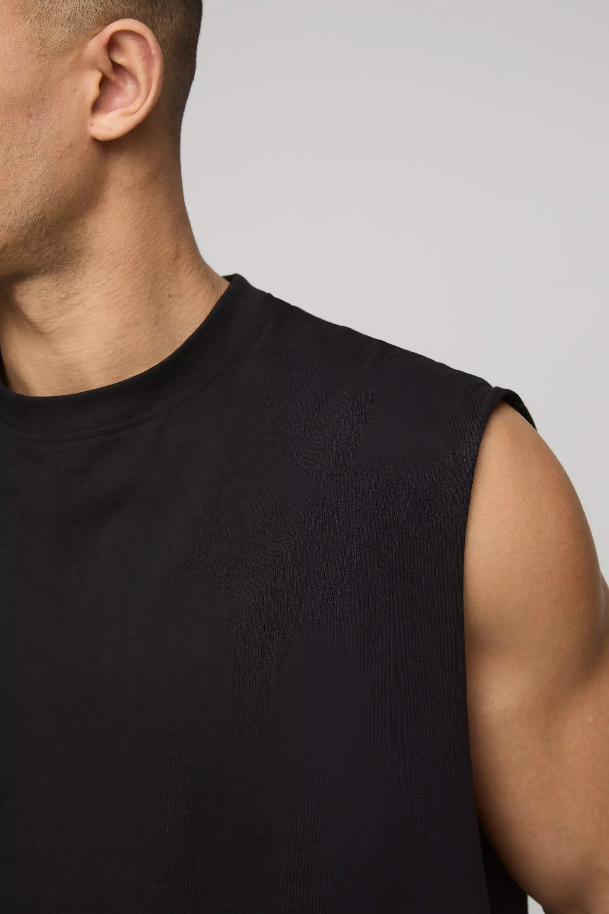 Black MAN. Basic Oversized Boxy Tank alternative image