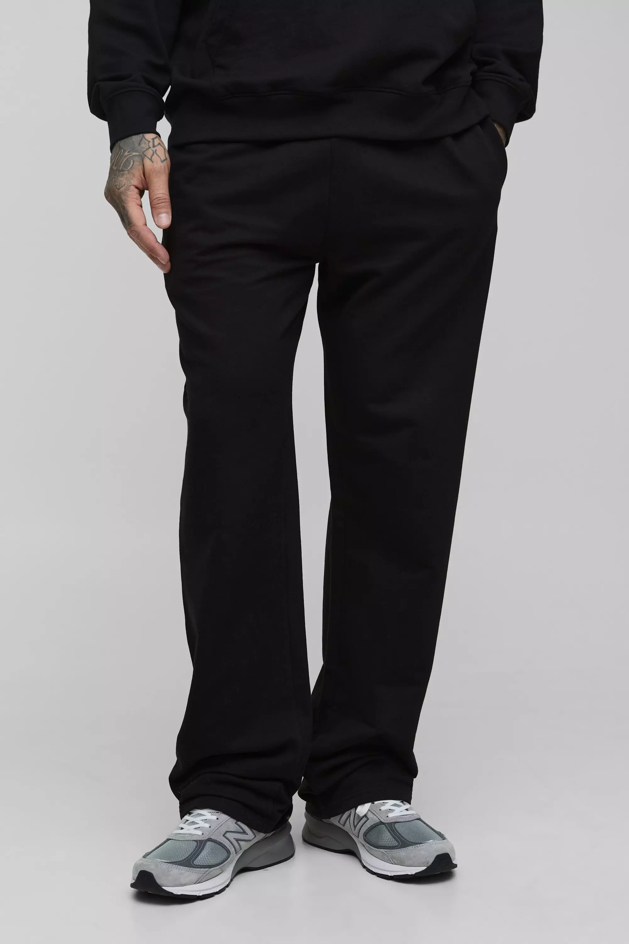 Tall Lightweight Relaxed Fit Basic Sweatpants | boohooMAN USA