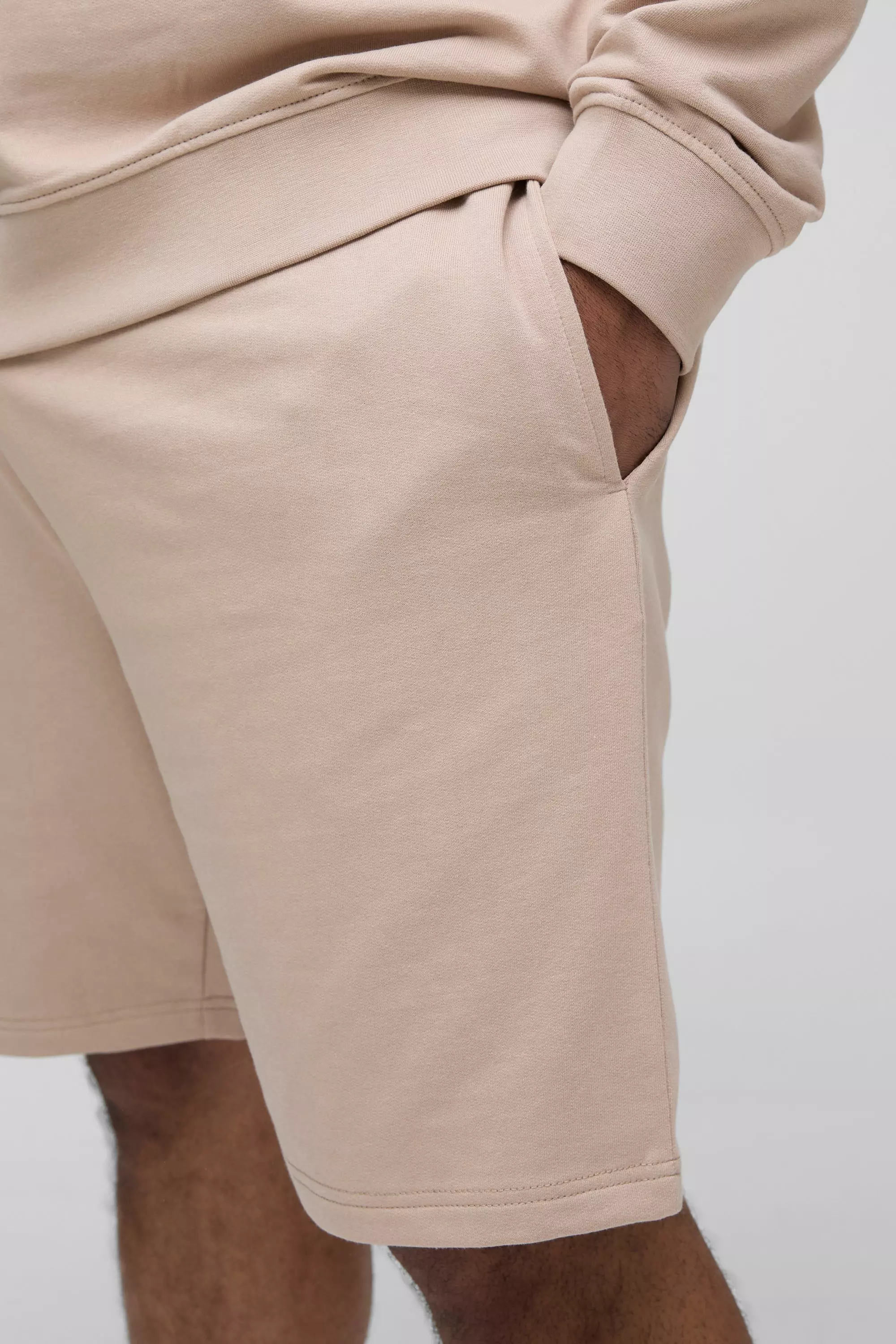 Mocha Plus 260GSM Loopback Regular Fit Basic Shorts alternative image