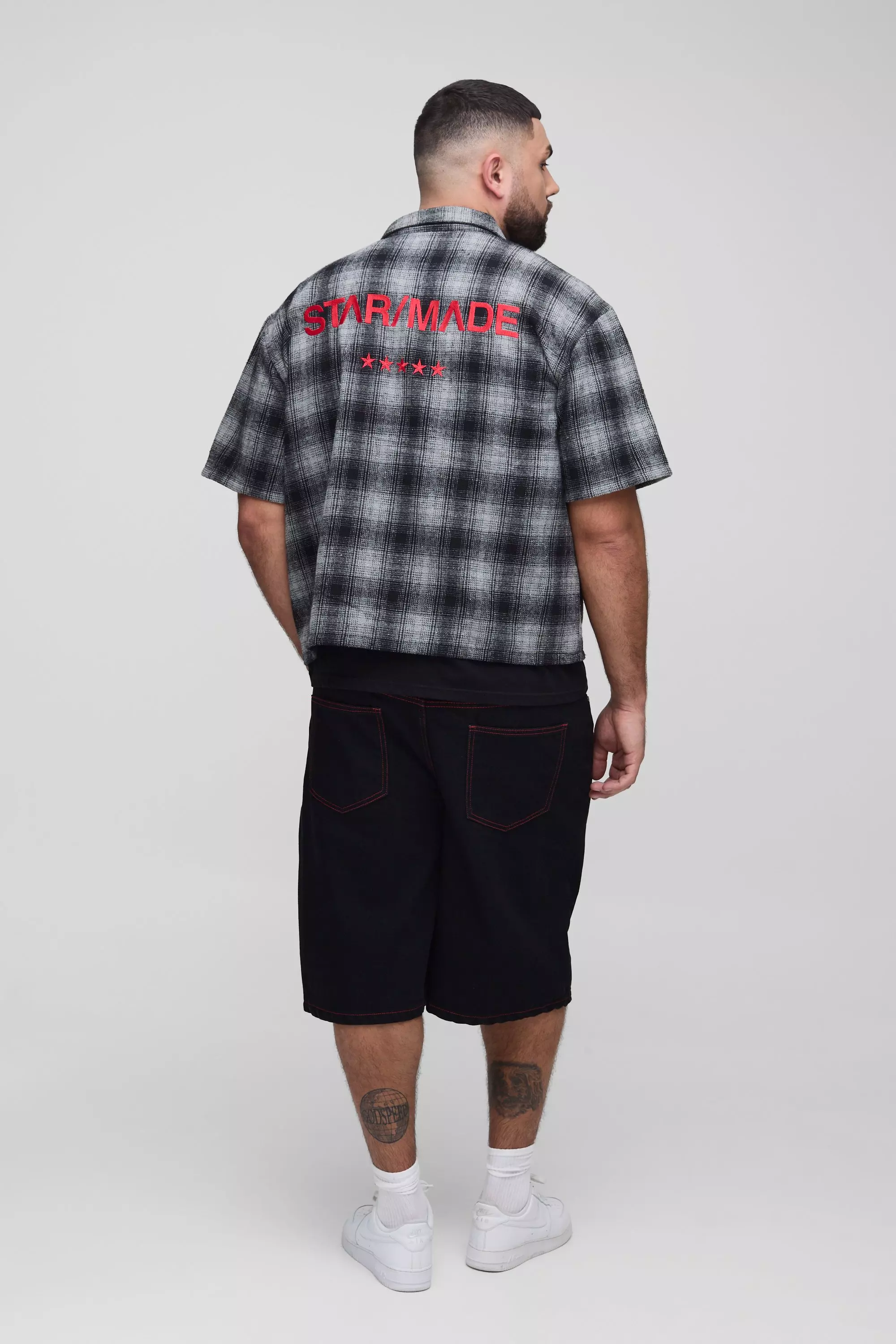 Black Plus Contrast Stitch Relaxed Fit Jorts alternative image