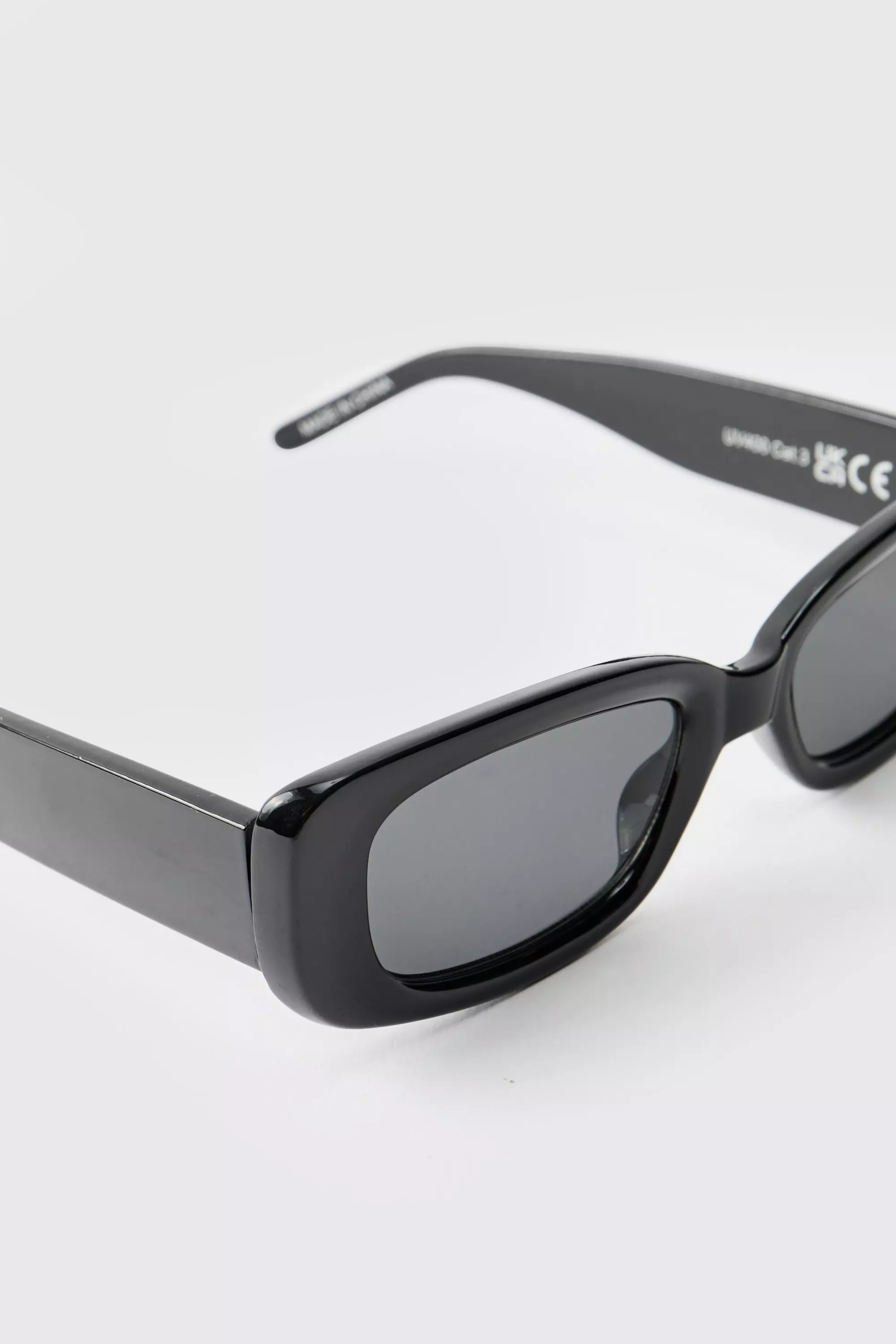 Eckige grüne und schwarze Plastik-Sonnenbrille, Black alternatives Bild