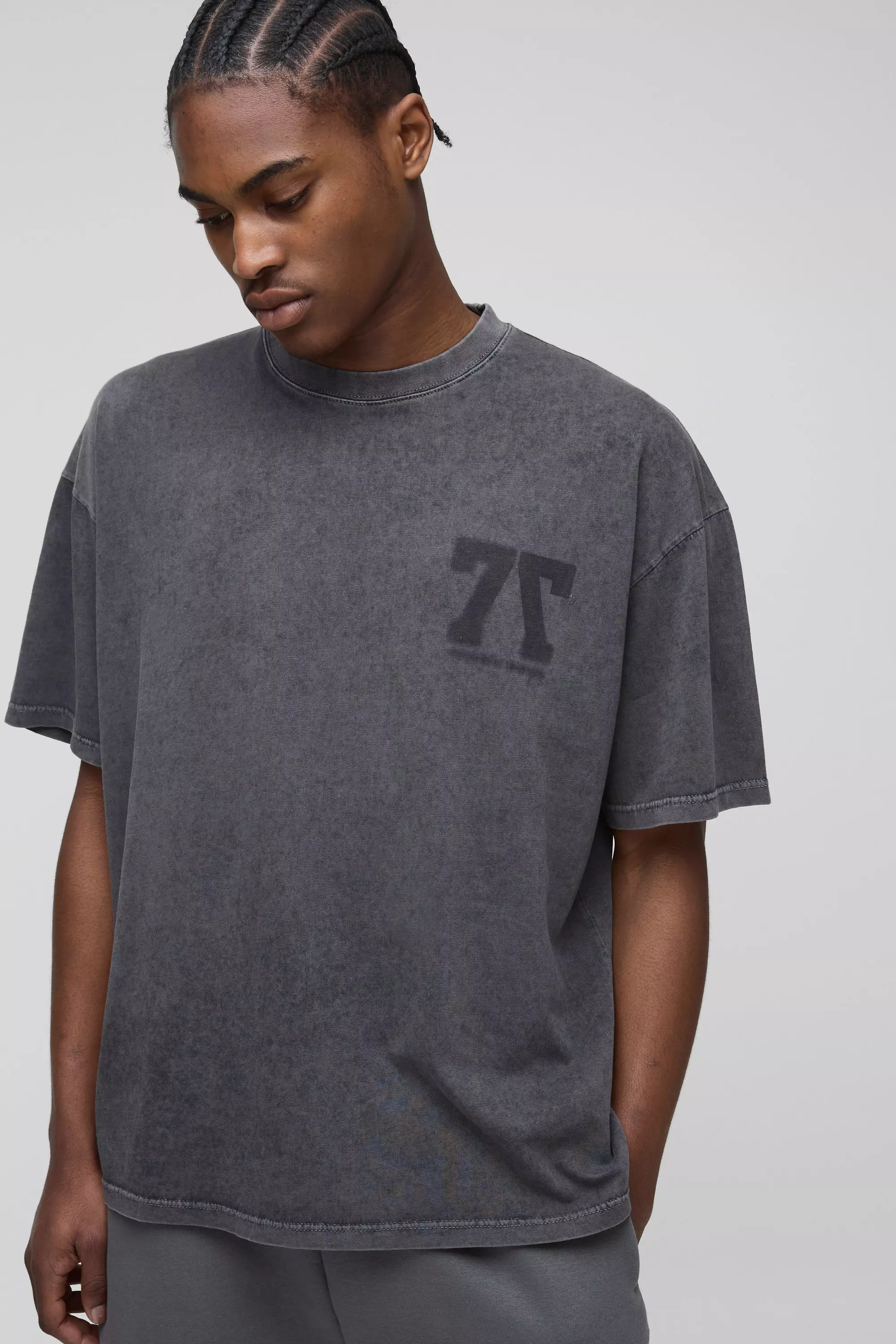 Oversized Blurred 77 Varsity Graphic Washed T-Shirt | boohooMAN USA