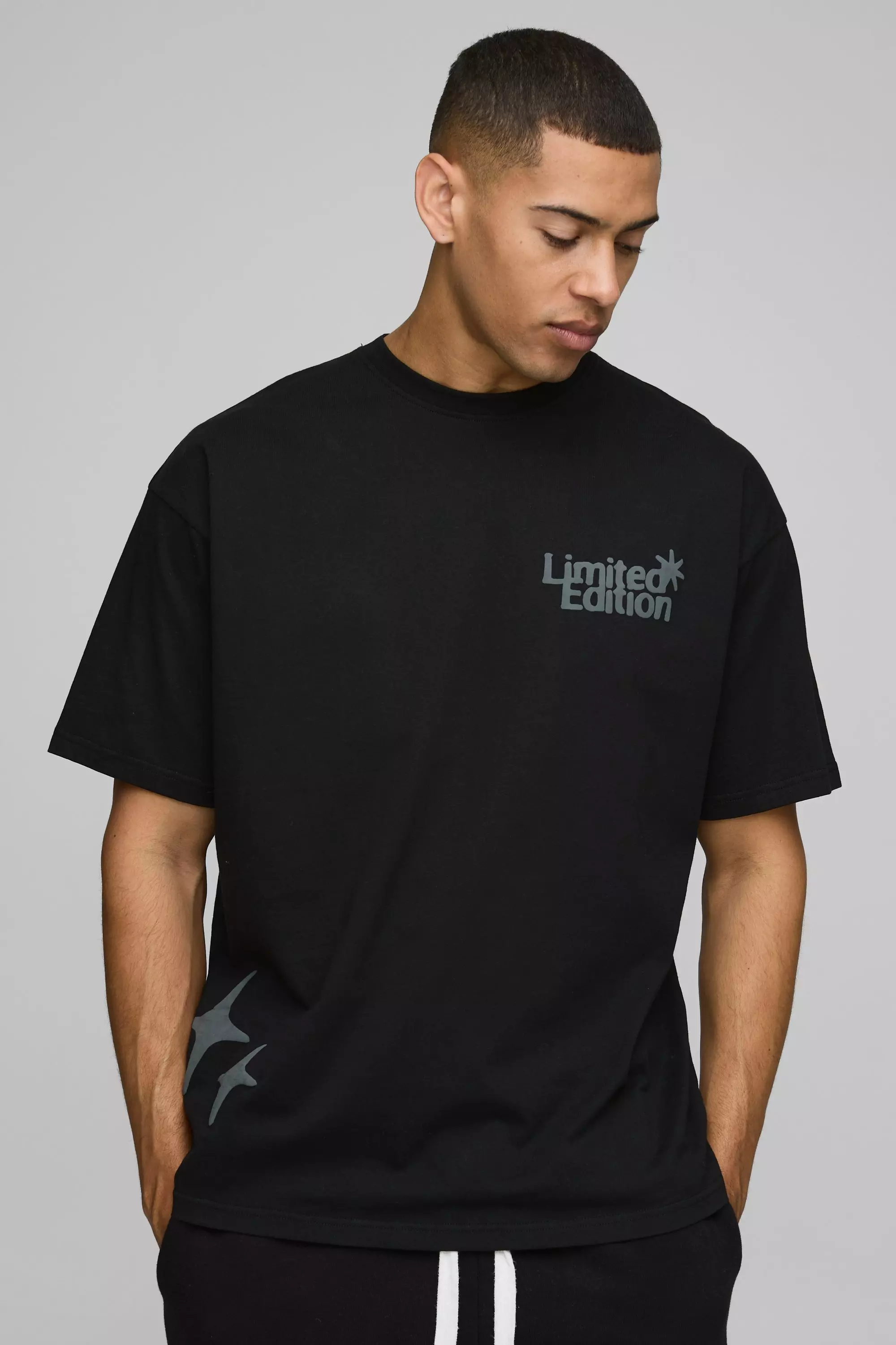 Oversize T-Shirt mit Limited Edition Stern-Print, Black alternatives Bild