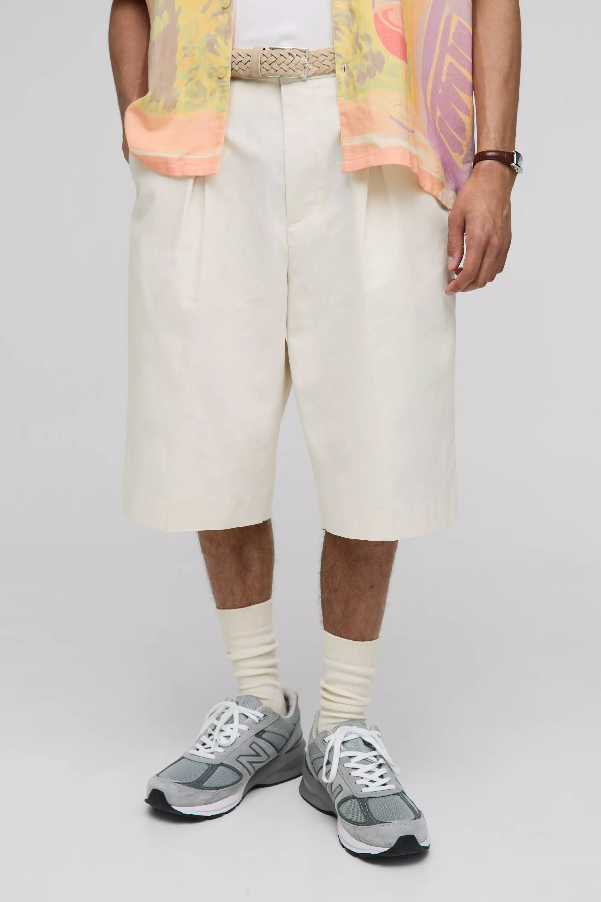 Relaxed Fit Linen Blend Pleat Front Fixed Waistband Tailored Shorts Natural