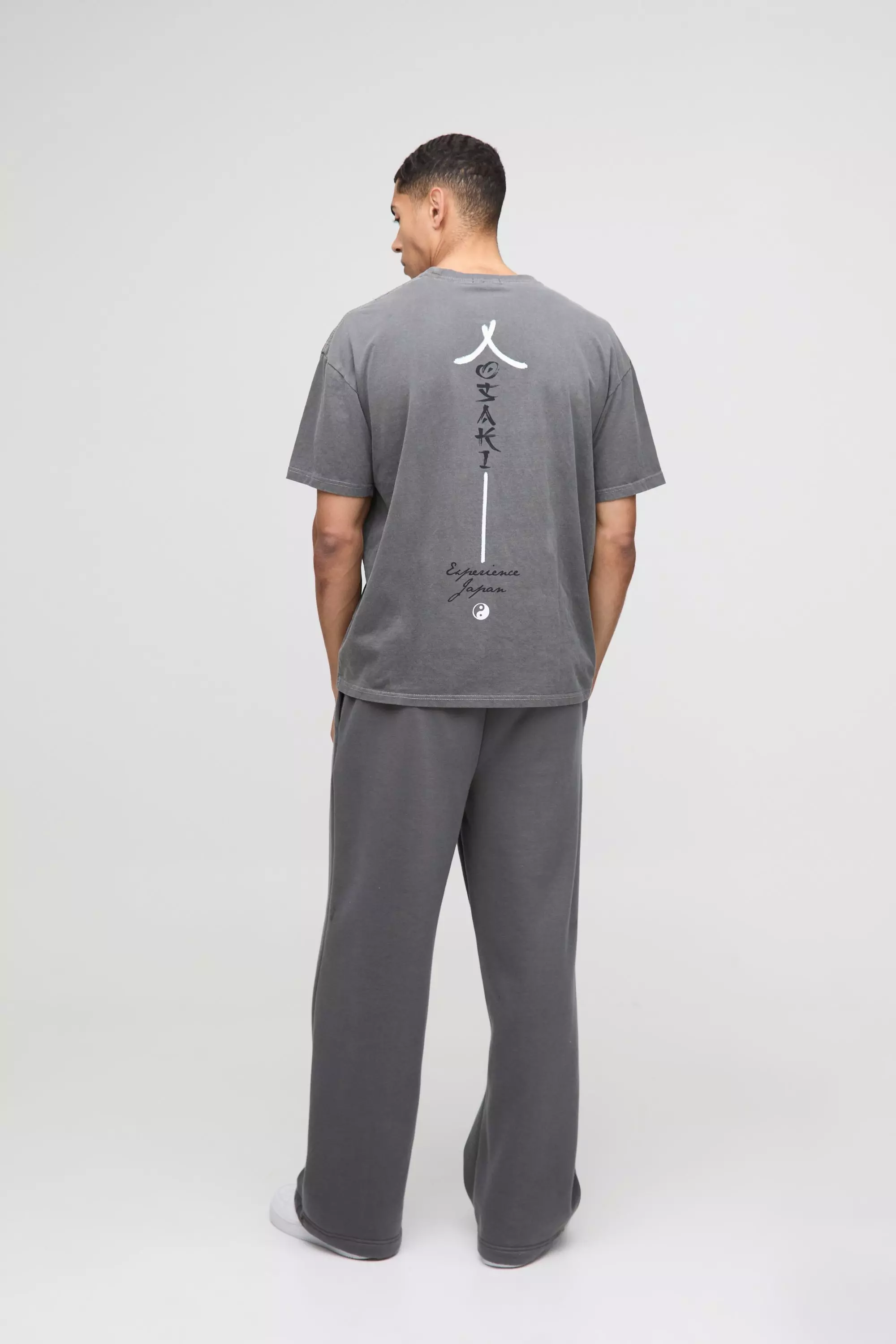 Oversized Japan Graphic Washed T-Shirt | boohooMAN USA
