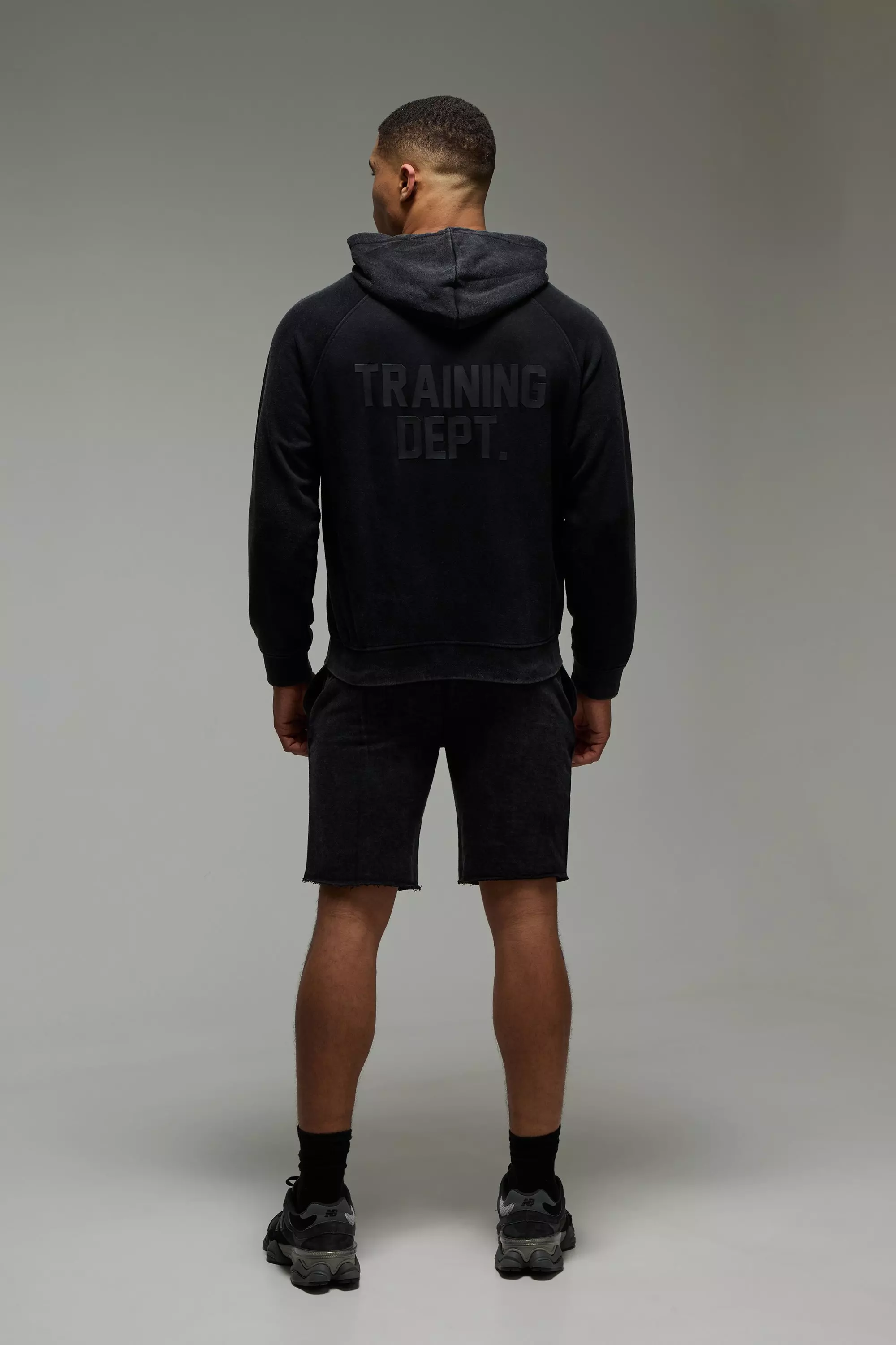 Black Man Active Training Dept Washed 9inch Short alternative image
