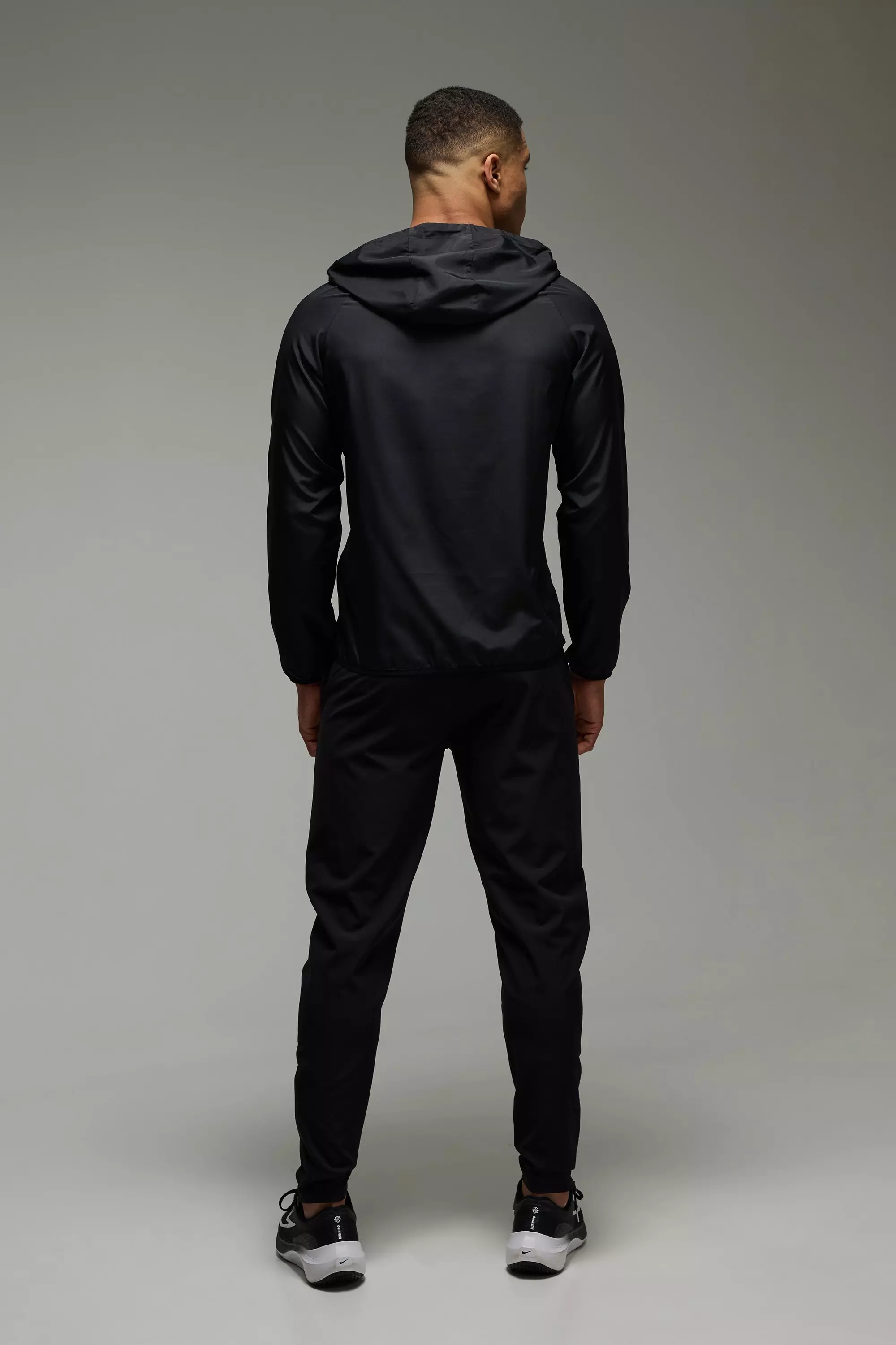 Coupe-vent de sport performance - MAN Active, Black autre image