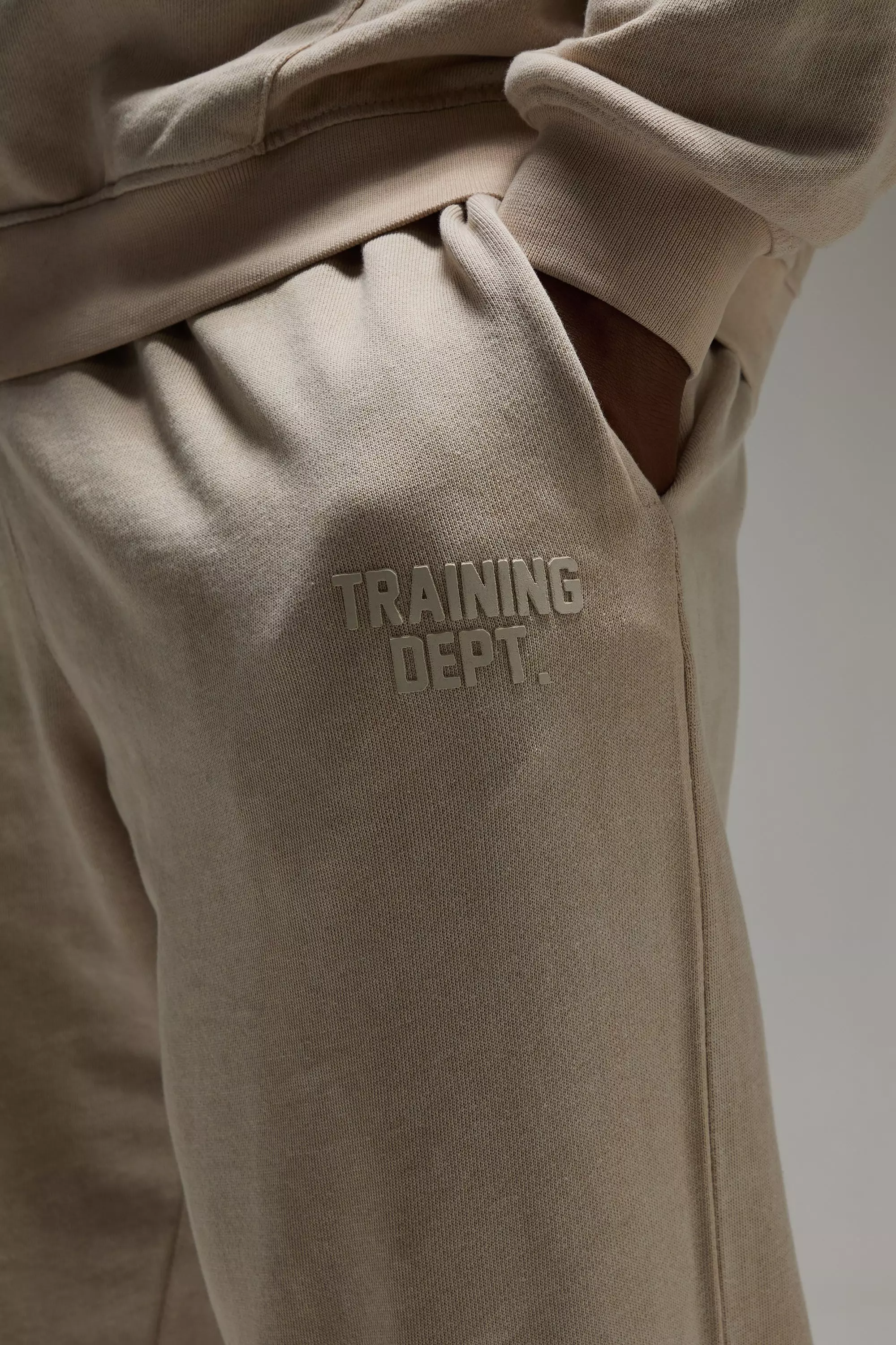 Stone Man Active Training Dept Washed Oversized Jogger alternative image
