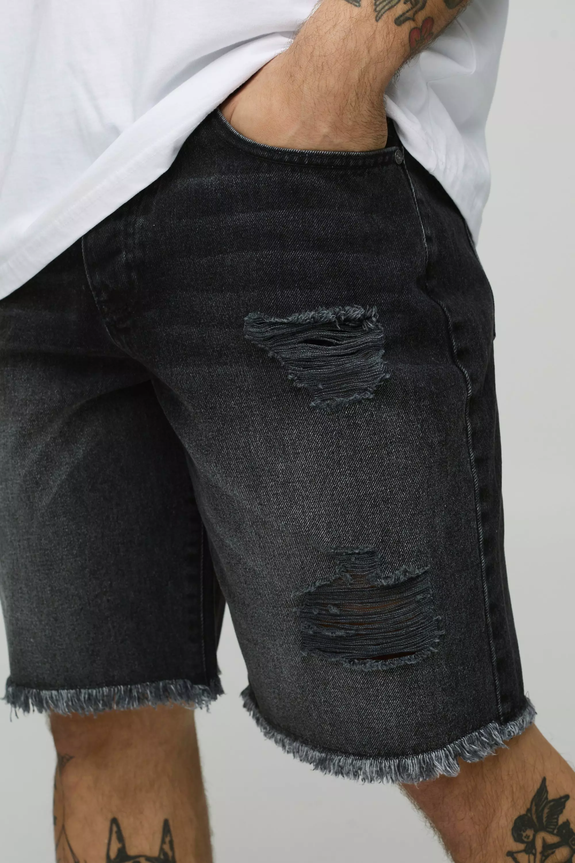 Relaxed Fit Ripped Washed Black Jean Shorts alternative image