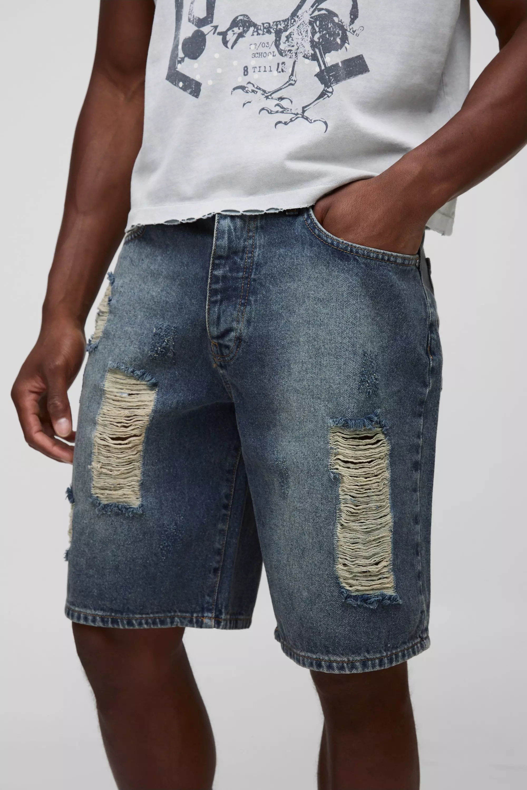 Relaxed Fit Antique Blue Ripped Jean Shorts | boohooMAN USA