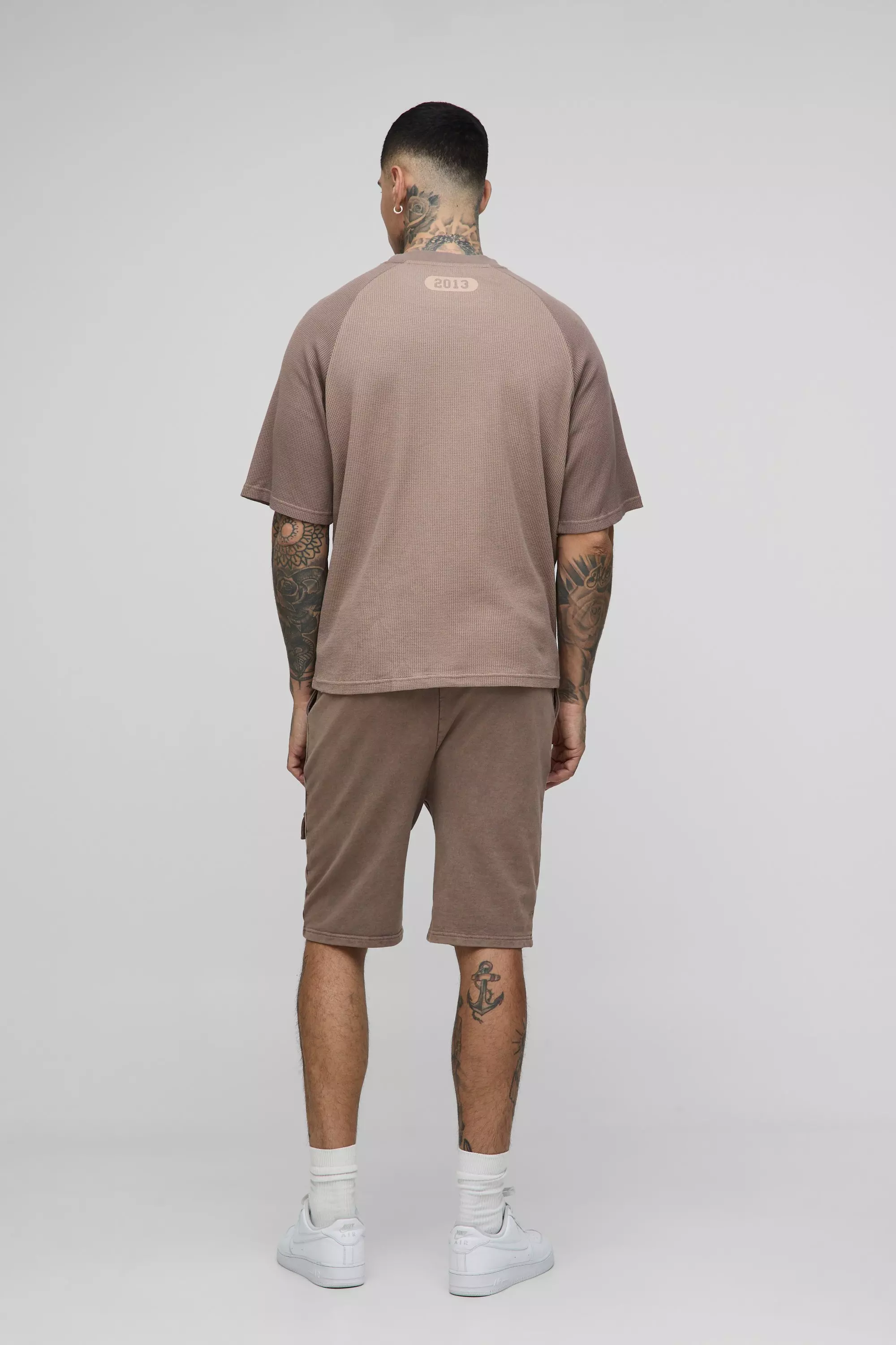 Brown Tall Loose Fit Cargo Acid Wash Jersey Shorts alternative image