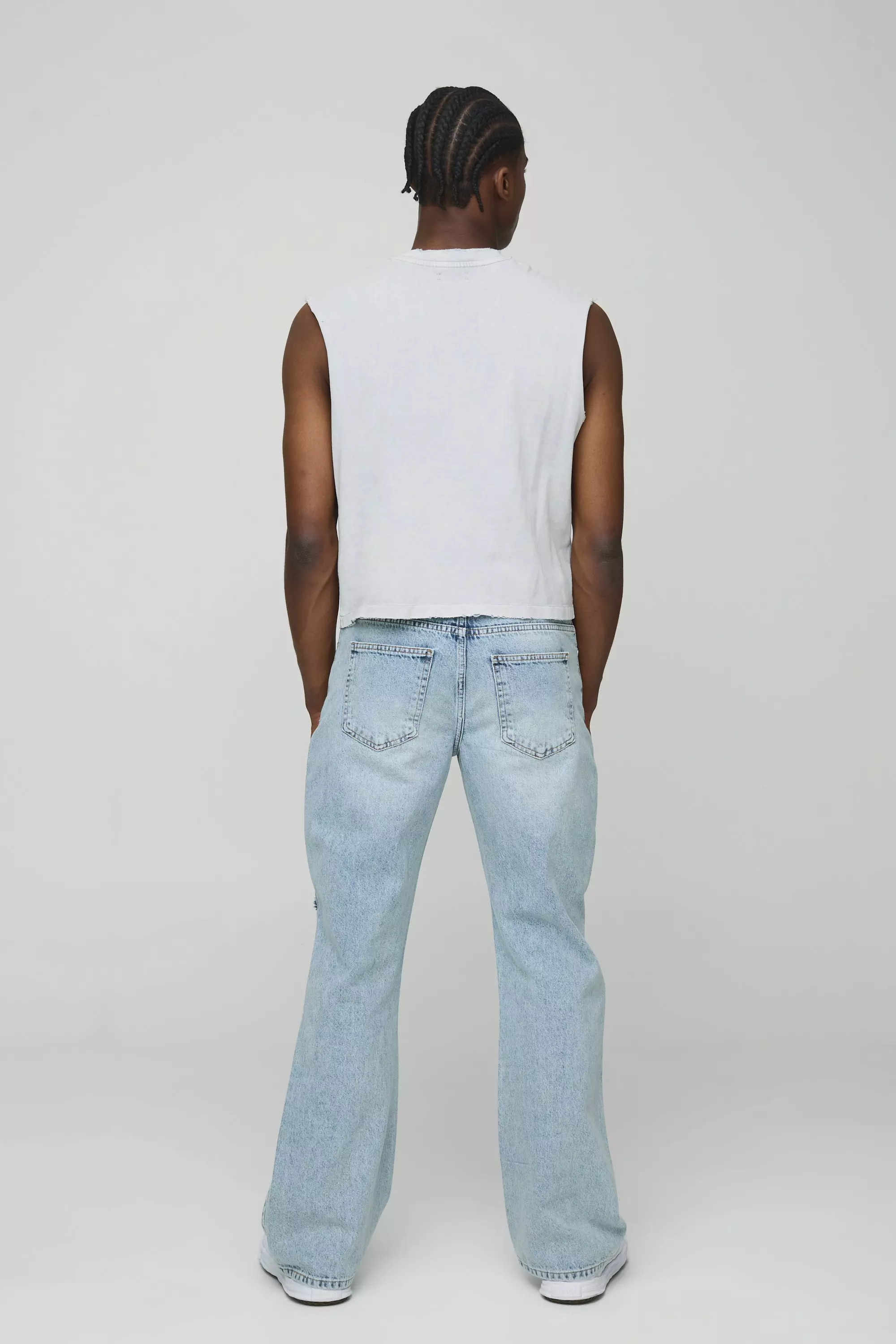 Extrem lockere Jeans mit Riss am Knie, Light blue alternatives Bild