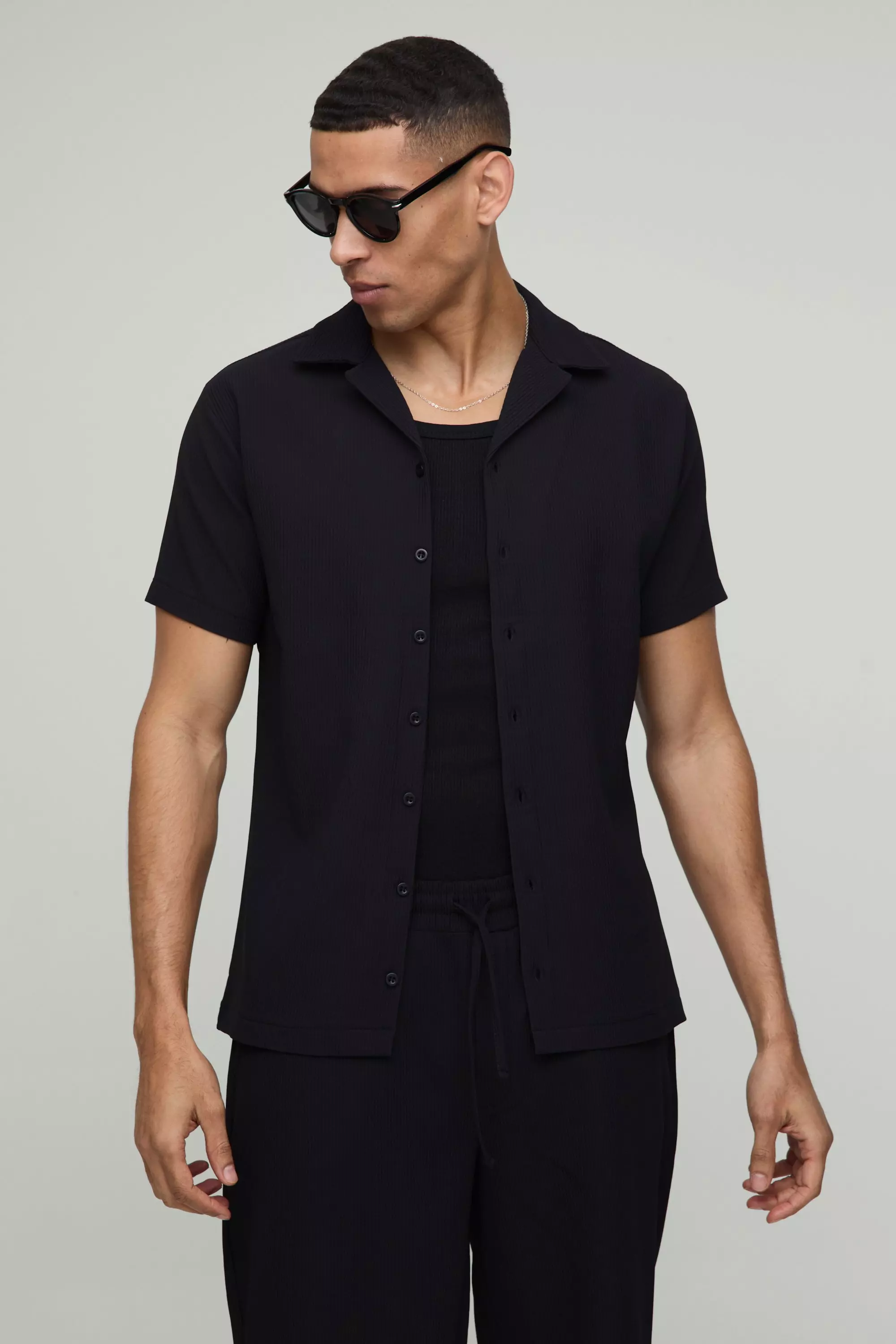 Slim Fit Revere Pleated Shirt Black