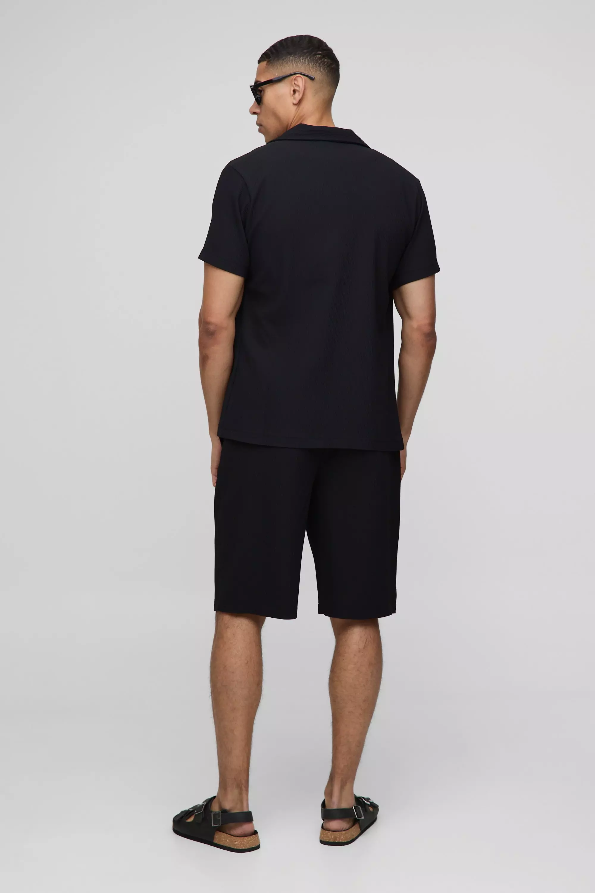 Black Pleated Elasticated Waist Jort alternative image