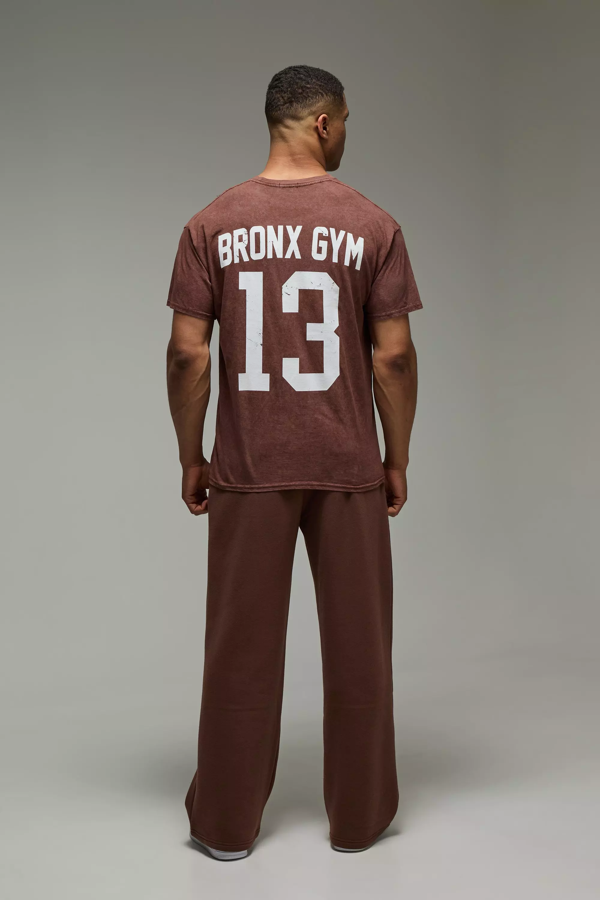 Man Active Bronx Workout Oversized Washed T-shirt | boohooMAN USA