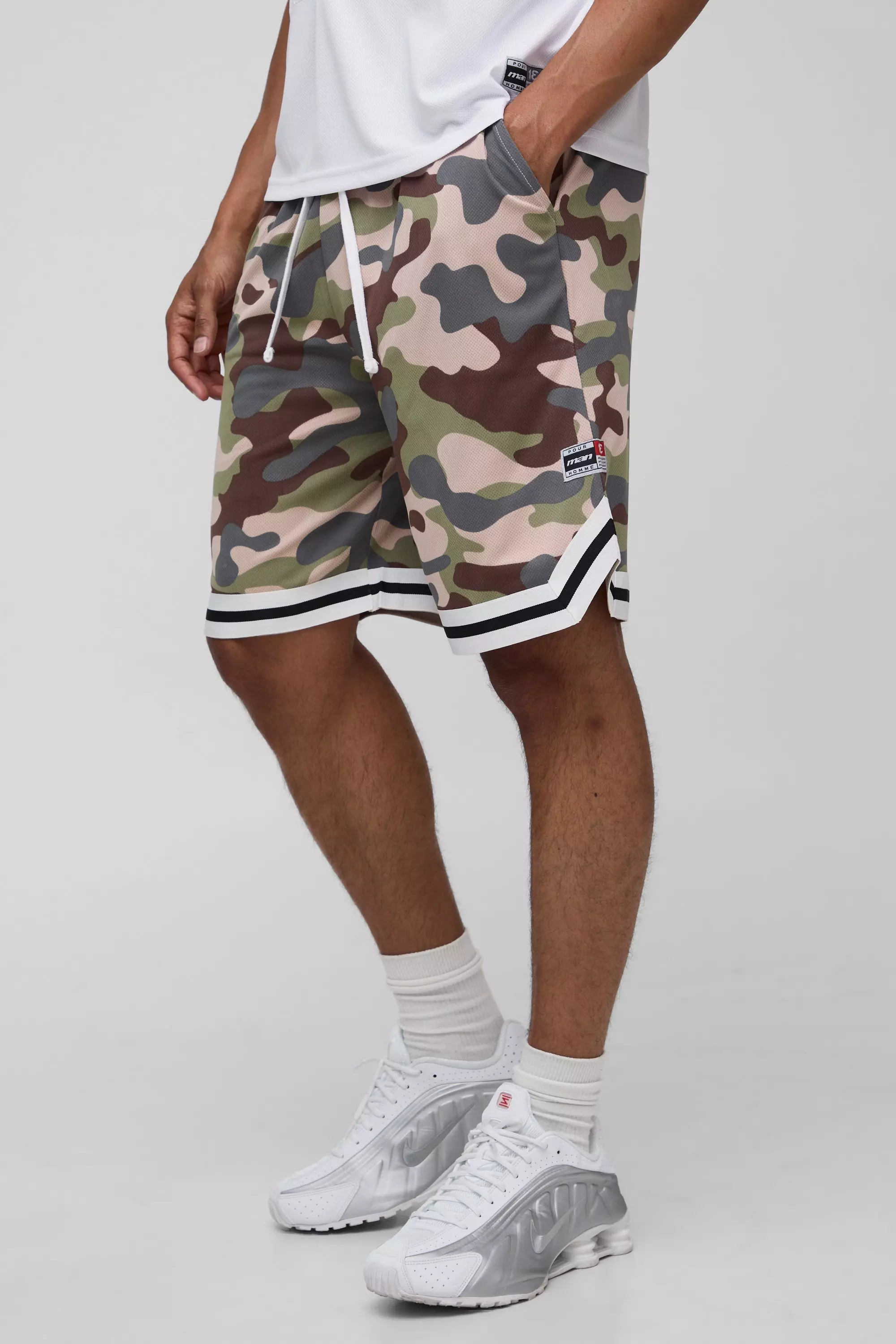 MAN Tab Camo Basketball Mesh shorts Green