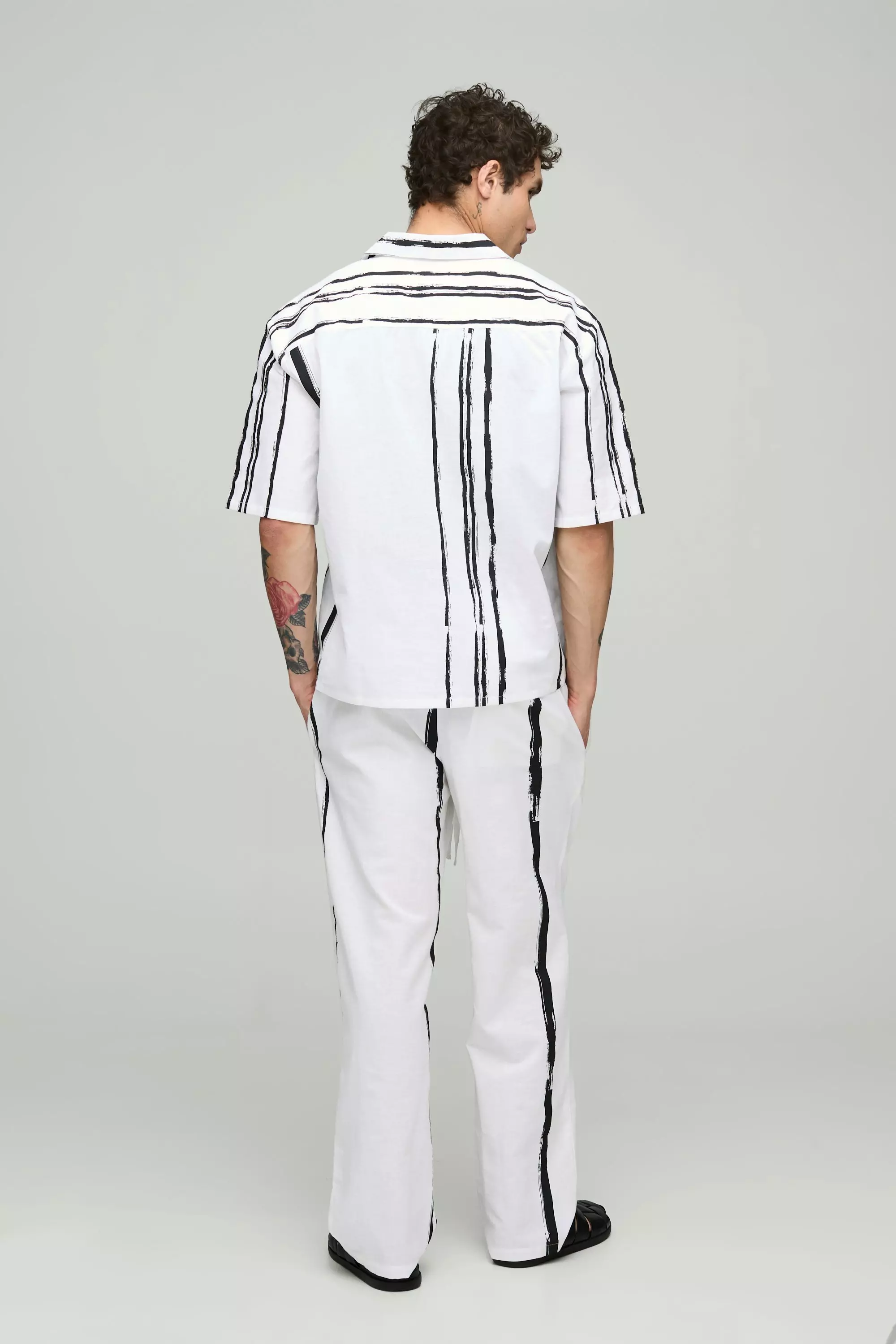 White Oversized Linen Stripe Plunge Neck Shirt alternative image