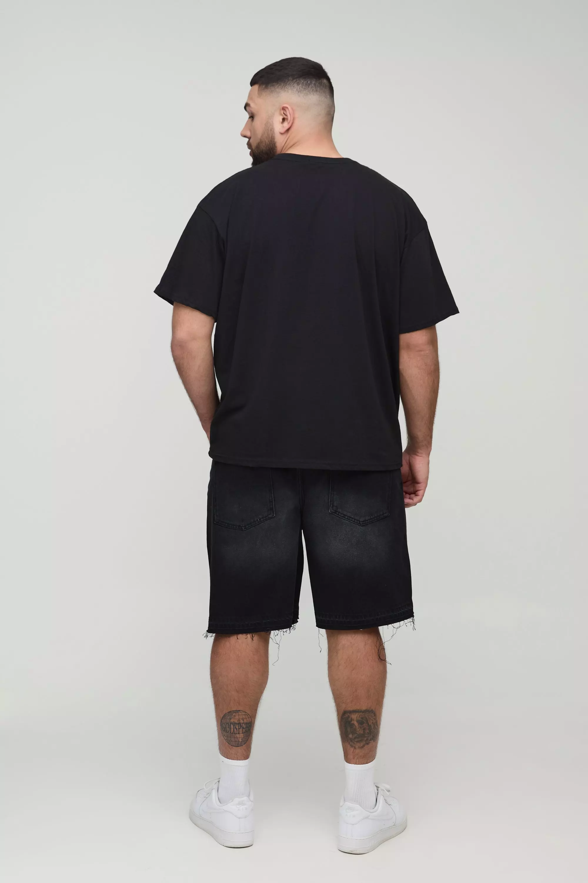 Washed black Plus Versleten Denim Shorts Met Losvallende Zoom alternatieve afbeelding
