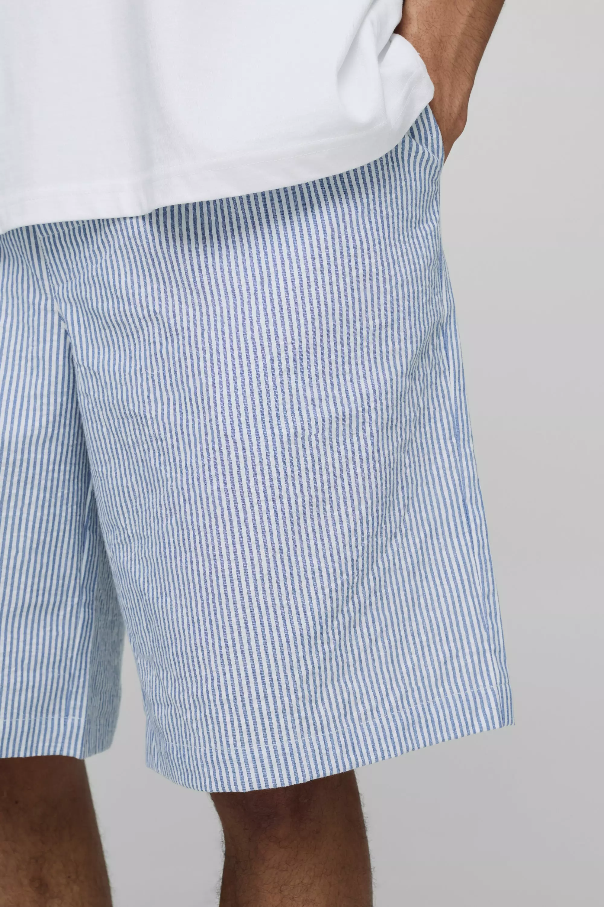 Light blue Elasticated Baggy Striped Seersucker Shorts alternative image