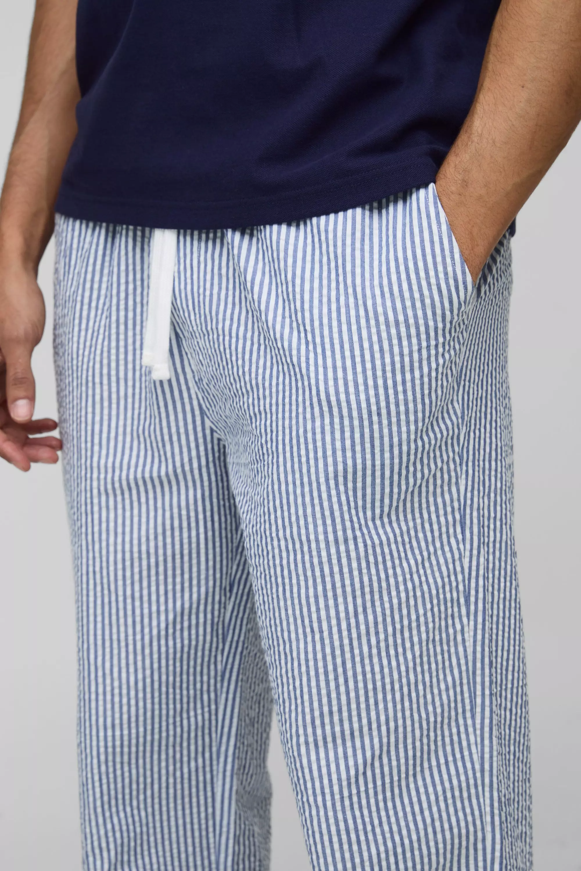 Elasticated Relaxed Fit Striped Seersucker Pants | boohooMAN USA